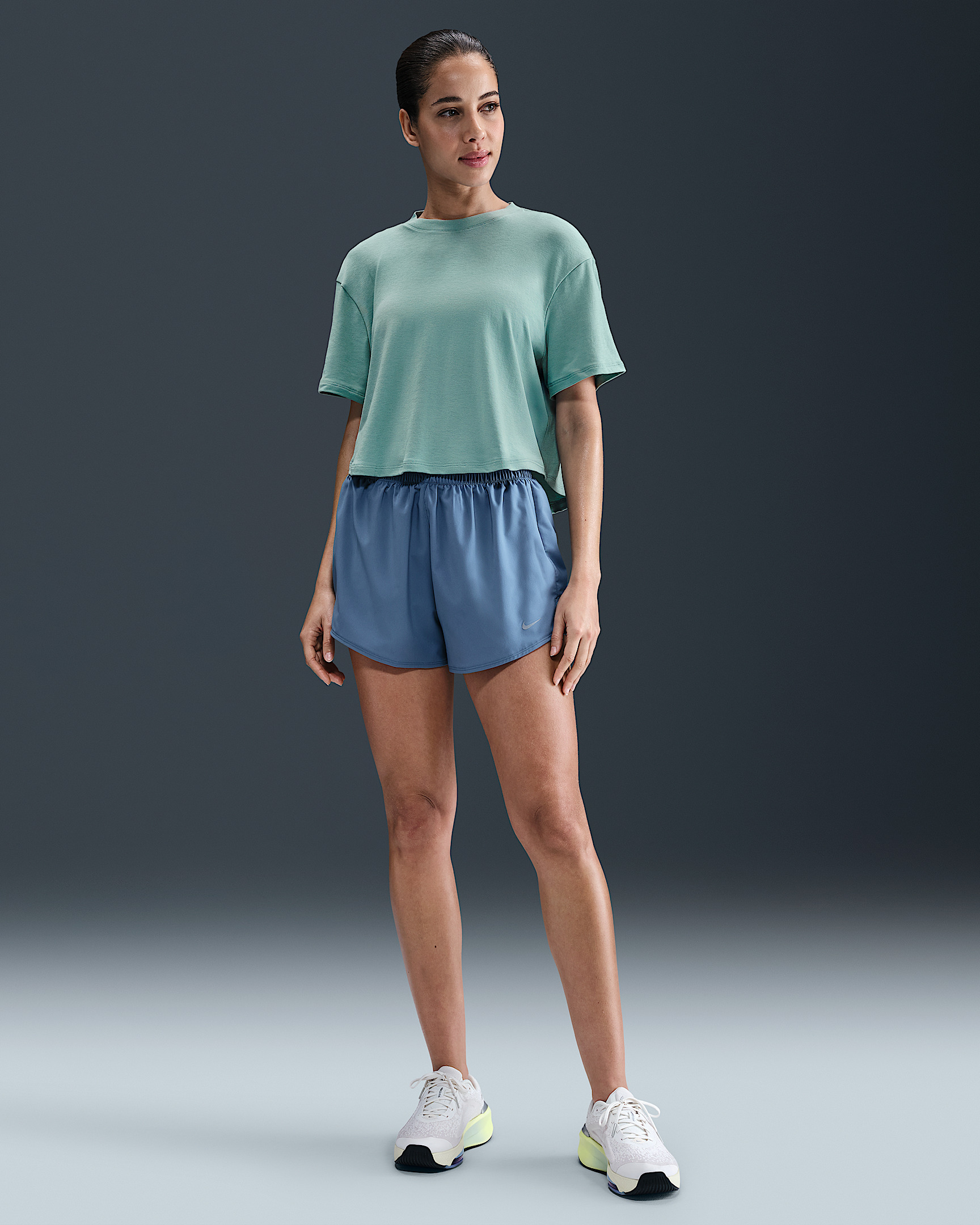 Nike One Relaxed Women's Dri-FIT Cropped Short-Sleeve Top - 4