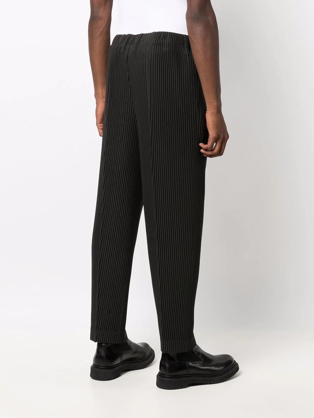 plissé-effect tapered trousers - 4