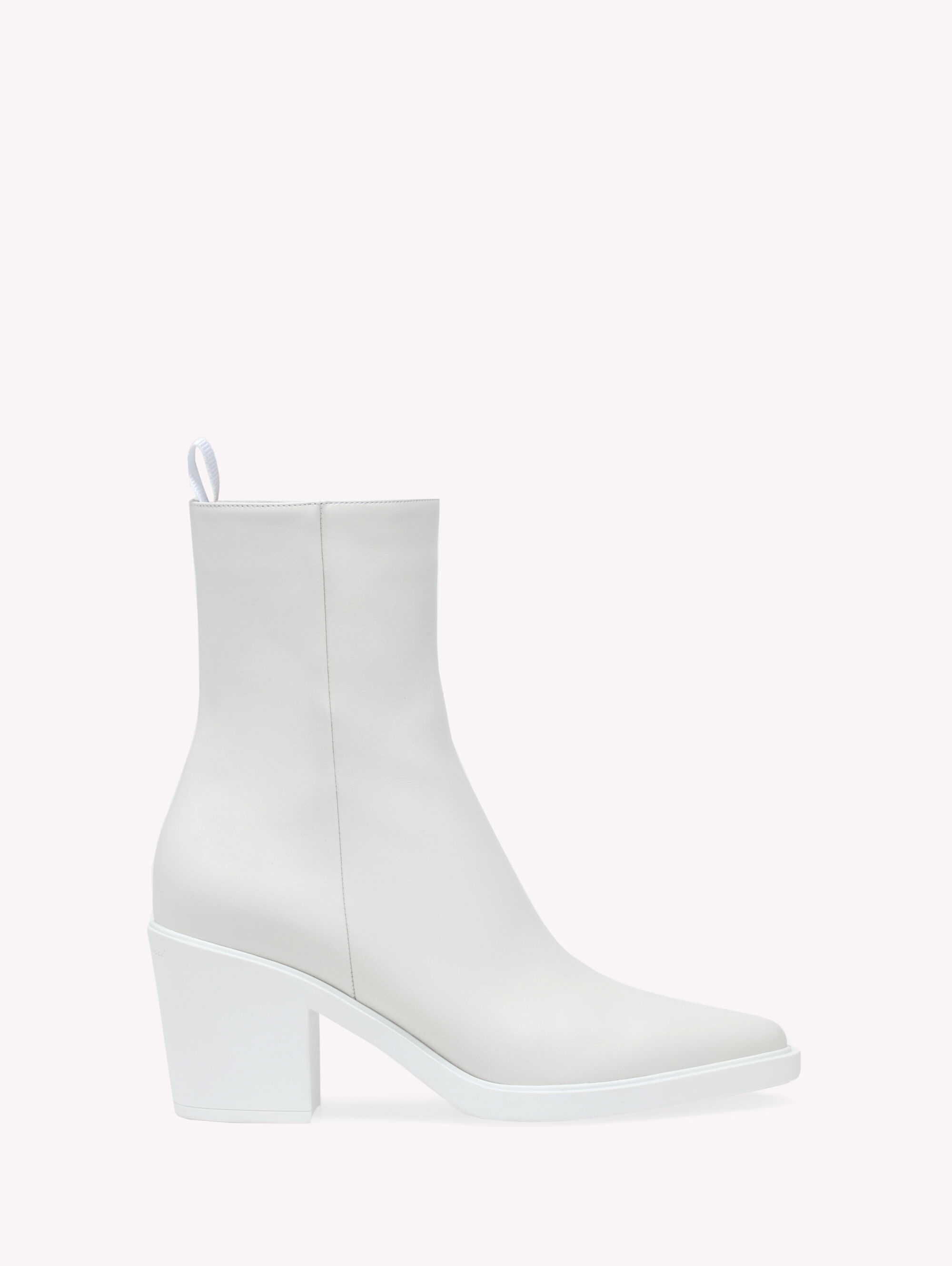 【Gianvito Rossi】DYLAN ディラン Gianvito Rossi Leather Ankle Boots Dylan in Black | Lyst