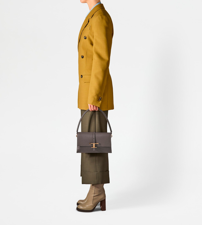 T TIMELESS FLAP BAG IN LEATHER MINI - GREY 7