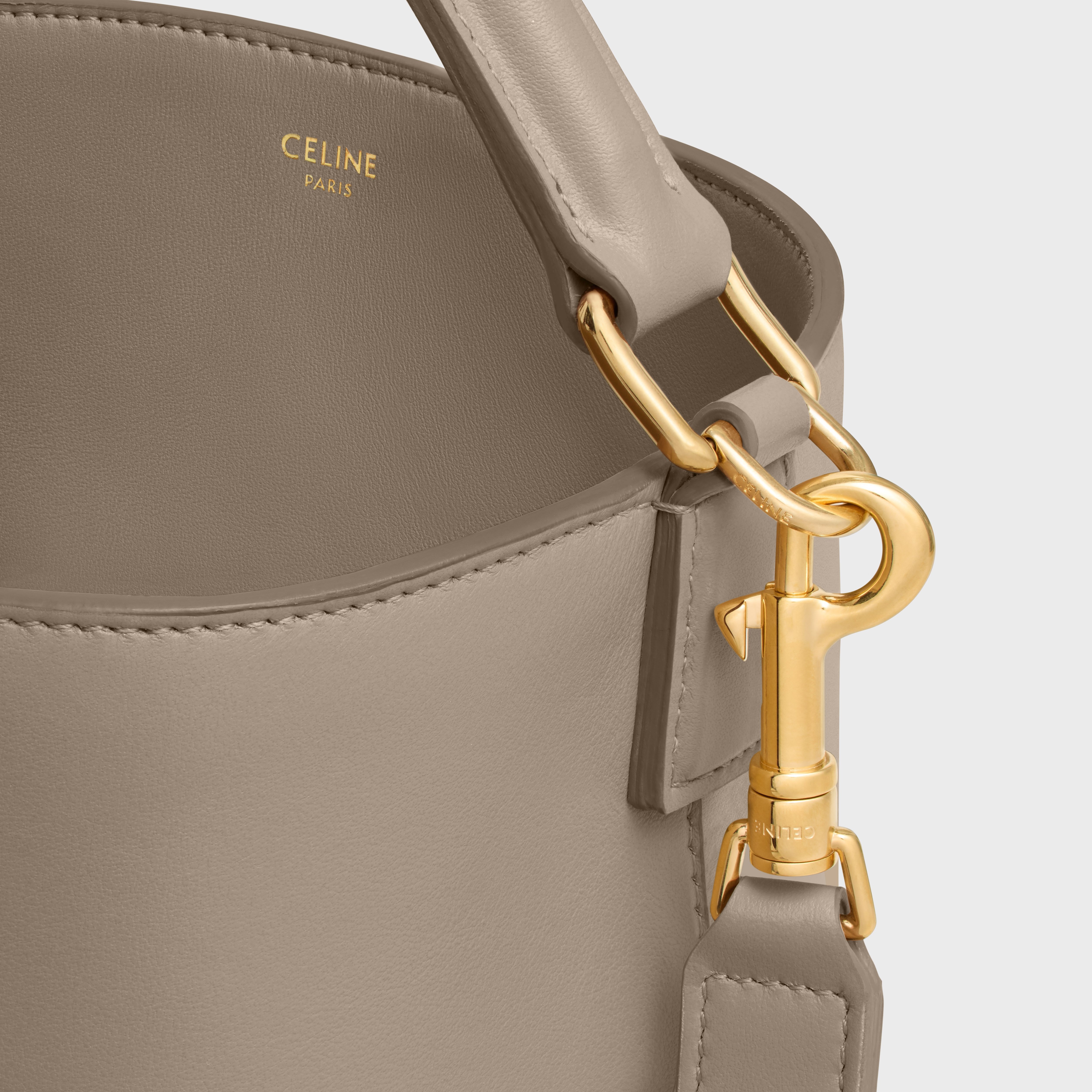 MEDIUM BUCKET LOUISE IN SMOOTH CALFSKIN - 4
