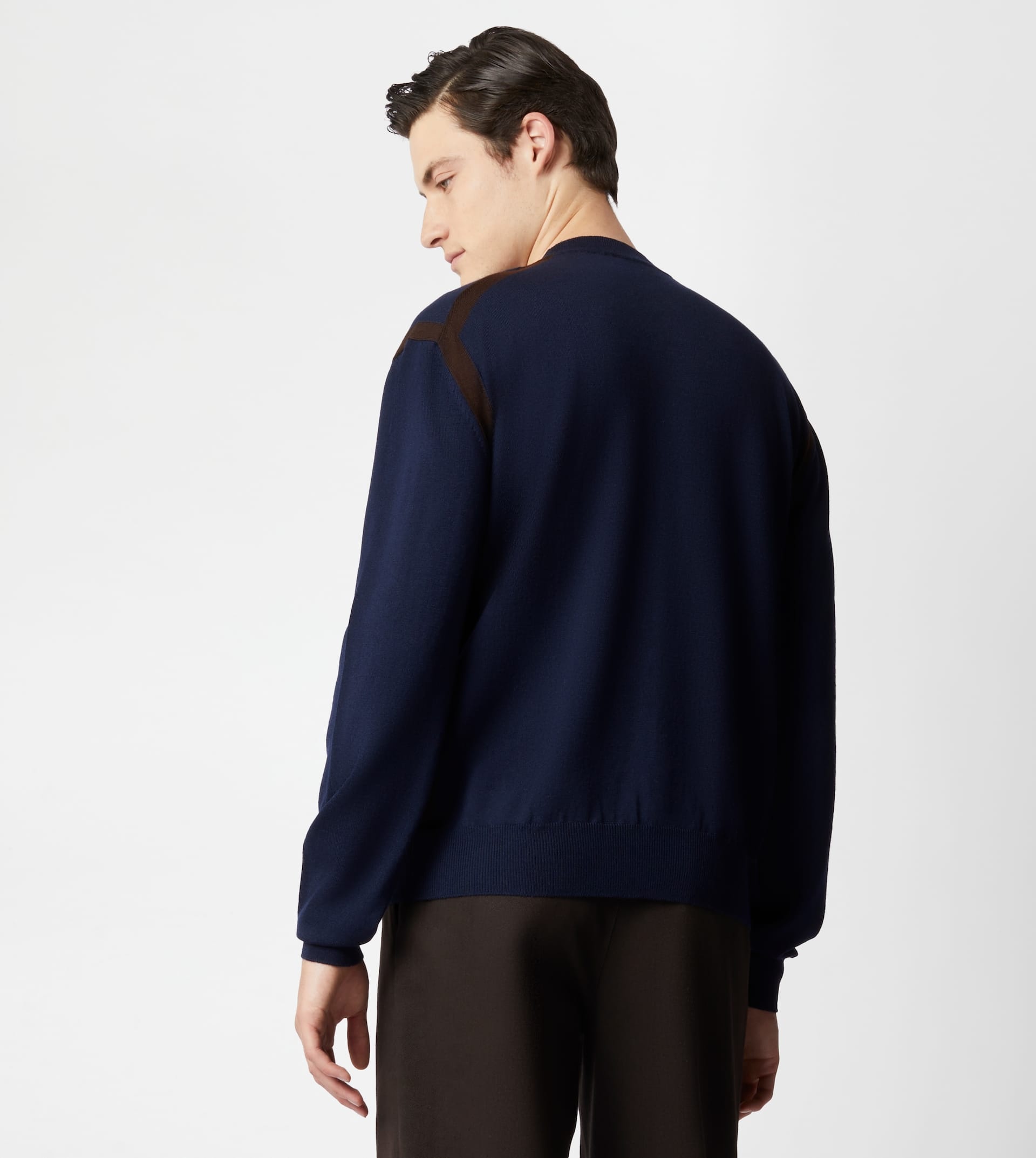 ROUND NECK JUMPER IN WOOL - BLUE, BROWN - 7
