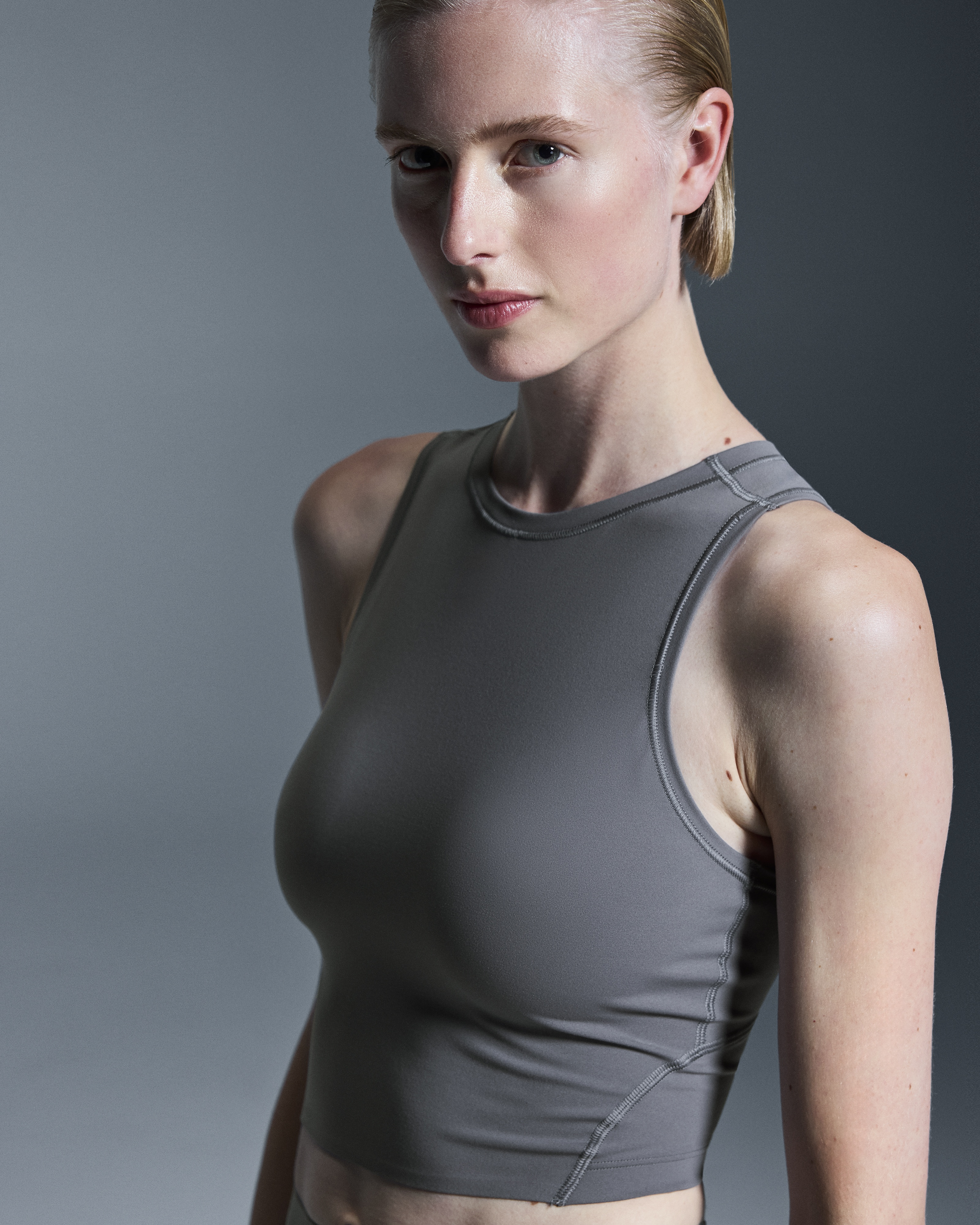 Studio Crop - 3