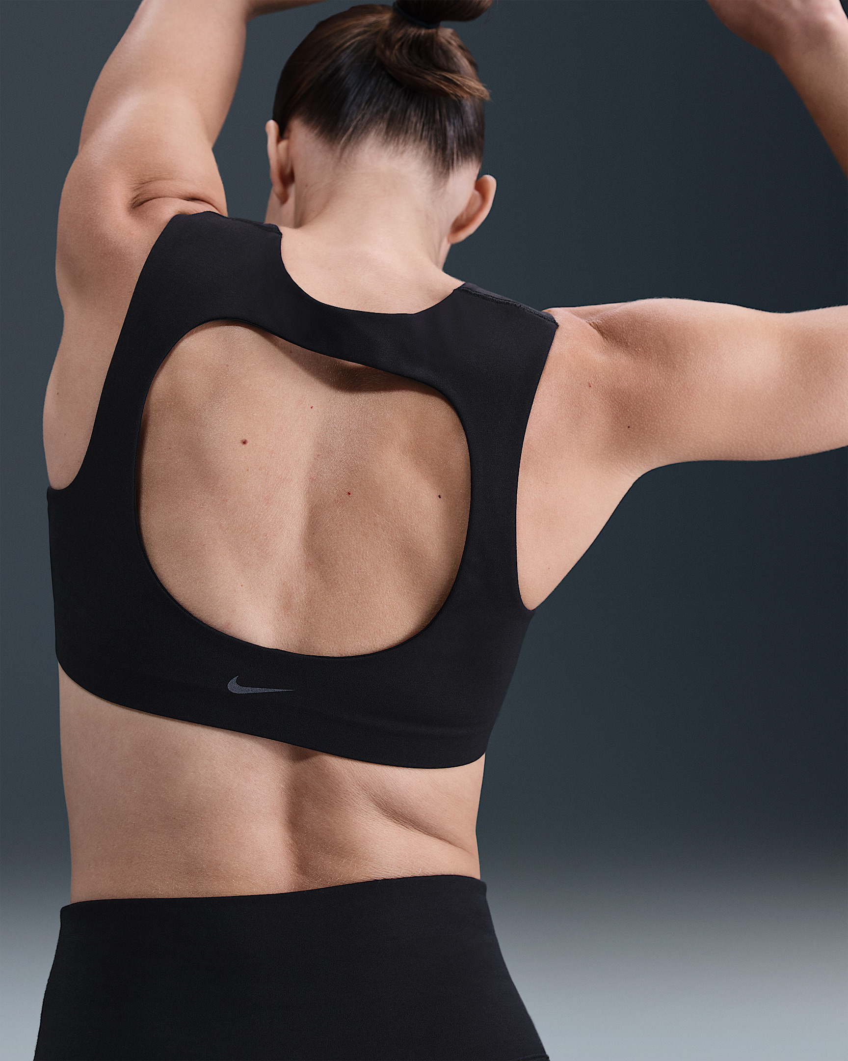 Nike Zenvy Women's Light-Support Lightly Lined Sports Bra - 2