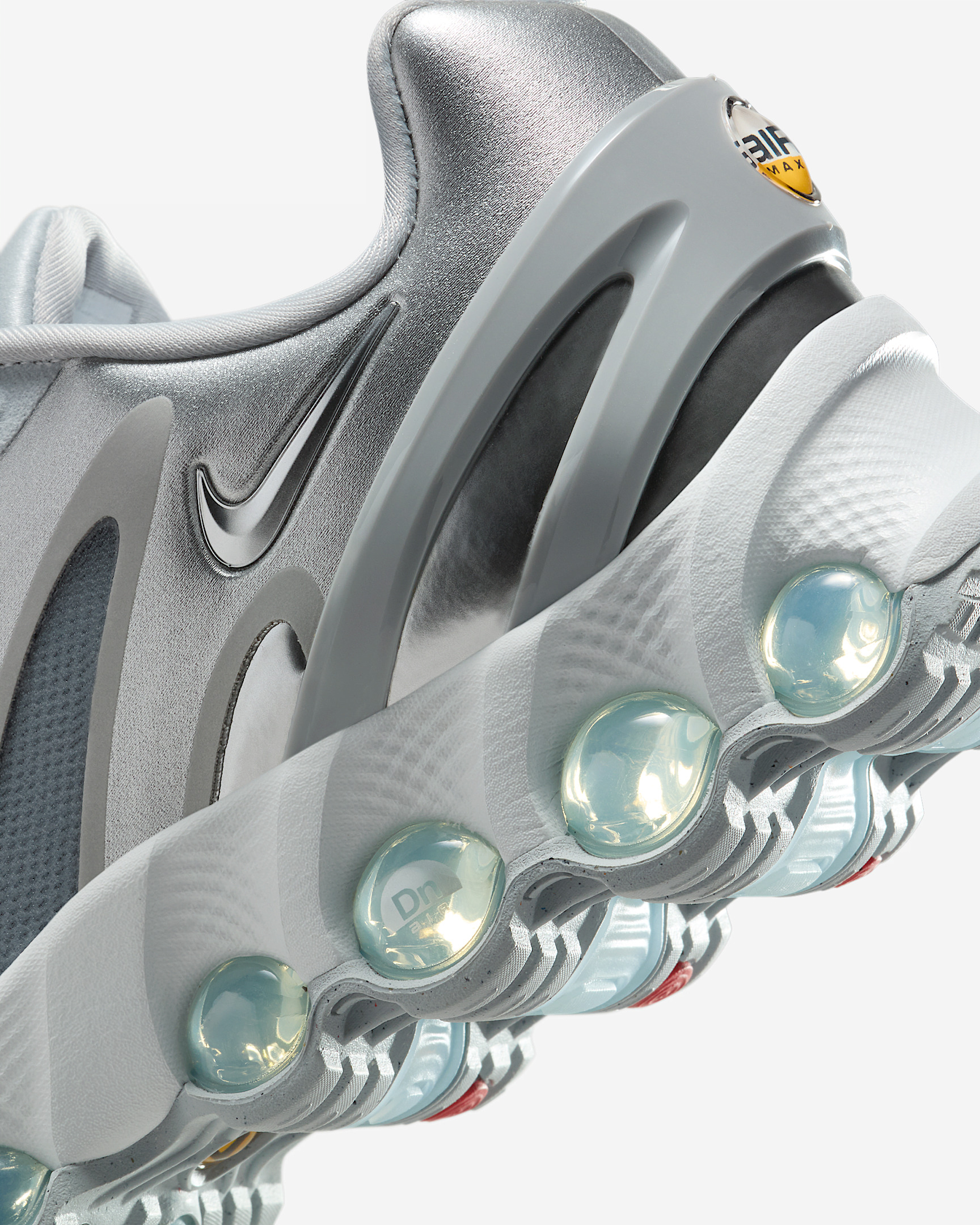 Nike Air Max Dn8 Women's Shoes - 8