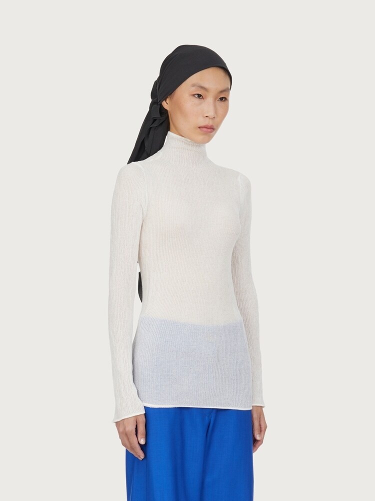 HIGH NECK KNITTED TOP - 6