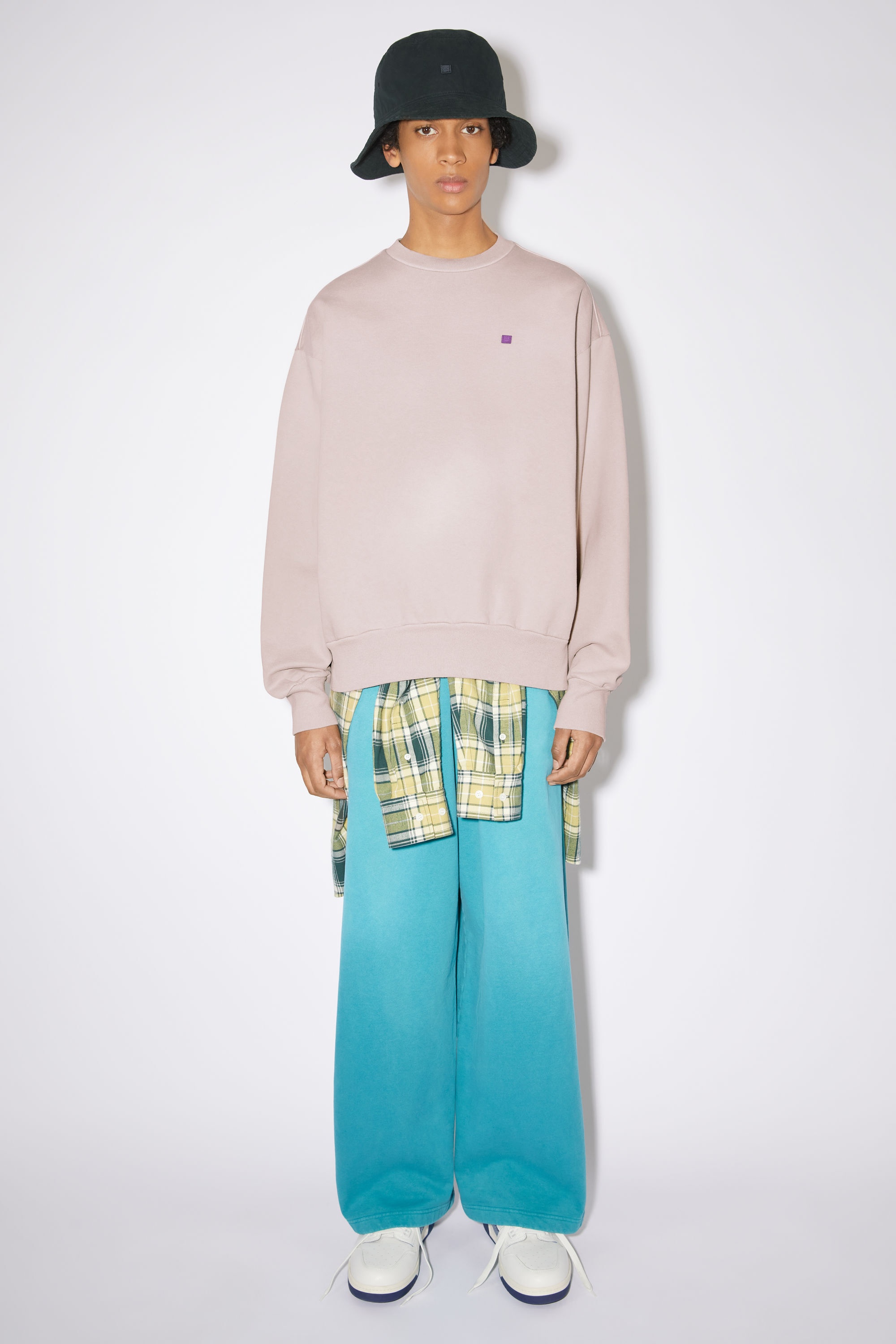Crew neck sweater - Relaxed fit - Dusty beige - 2