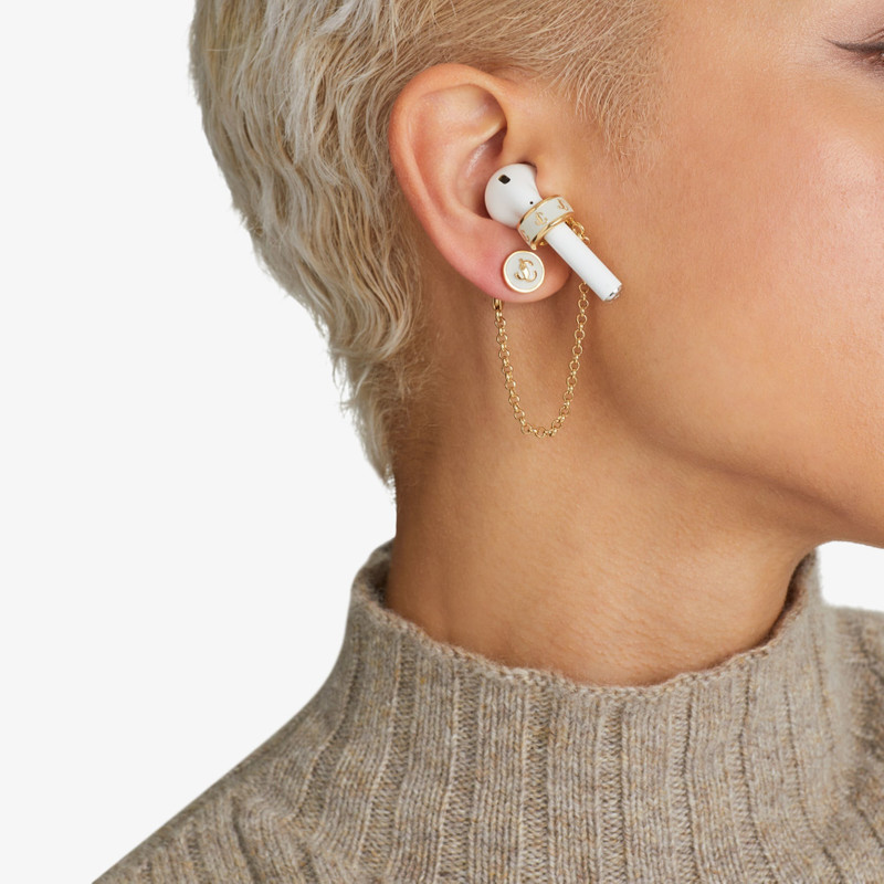 JIMMY CHOO Headphone Earrings
Gold-Finish Headphone Earrings with JC Emblem outlook