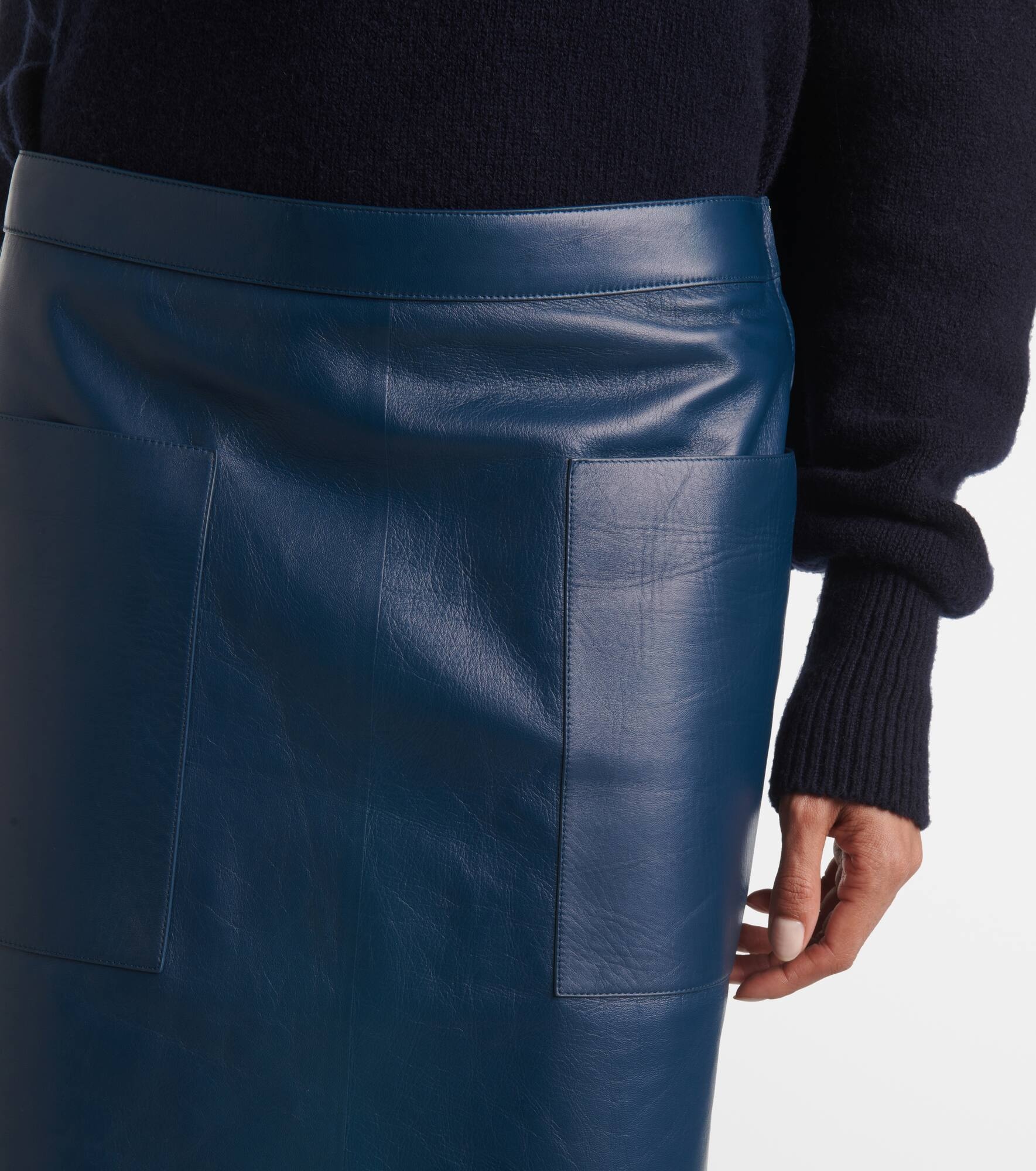 Leather pencil skirt - 4