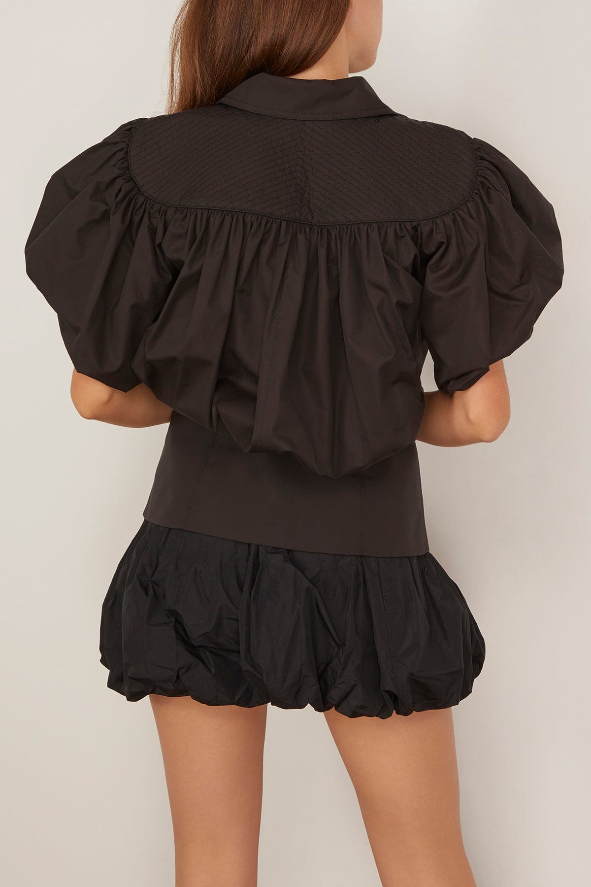 Puffy Sleeves Top in Black - 4