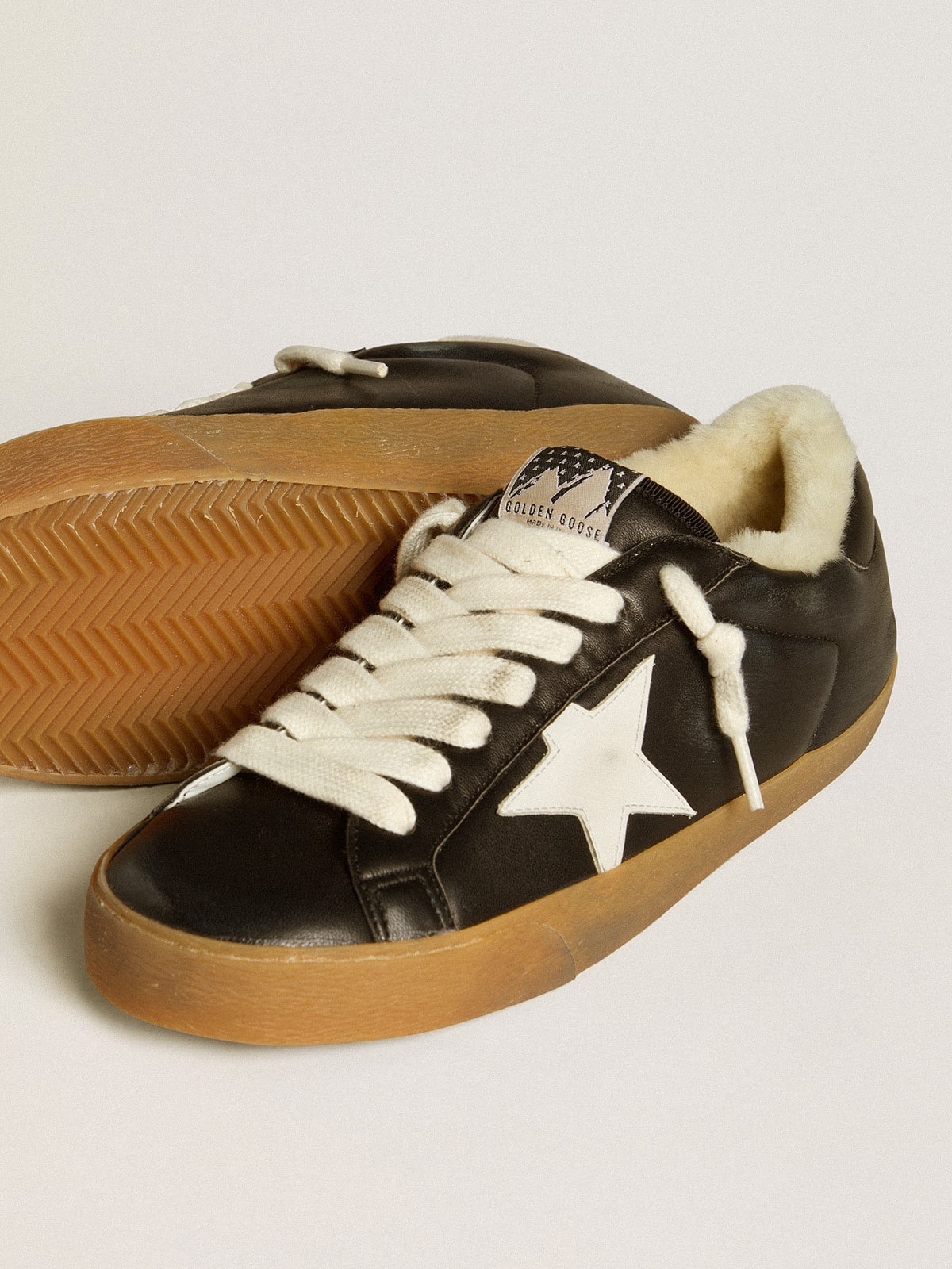 Super-Star in matelassé nappa with leather star and shearling lining - 3