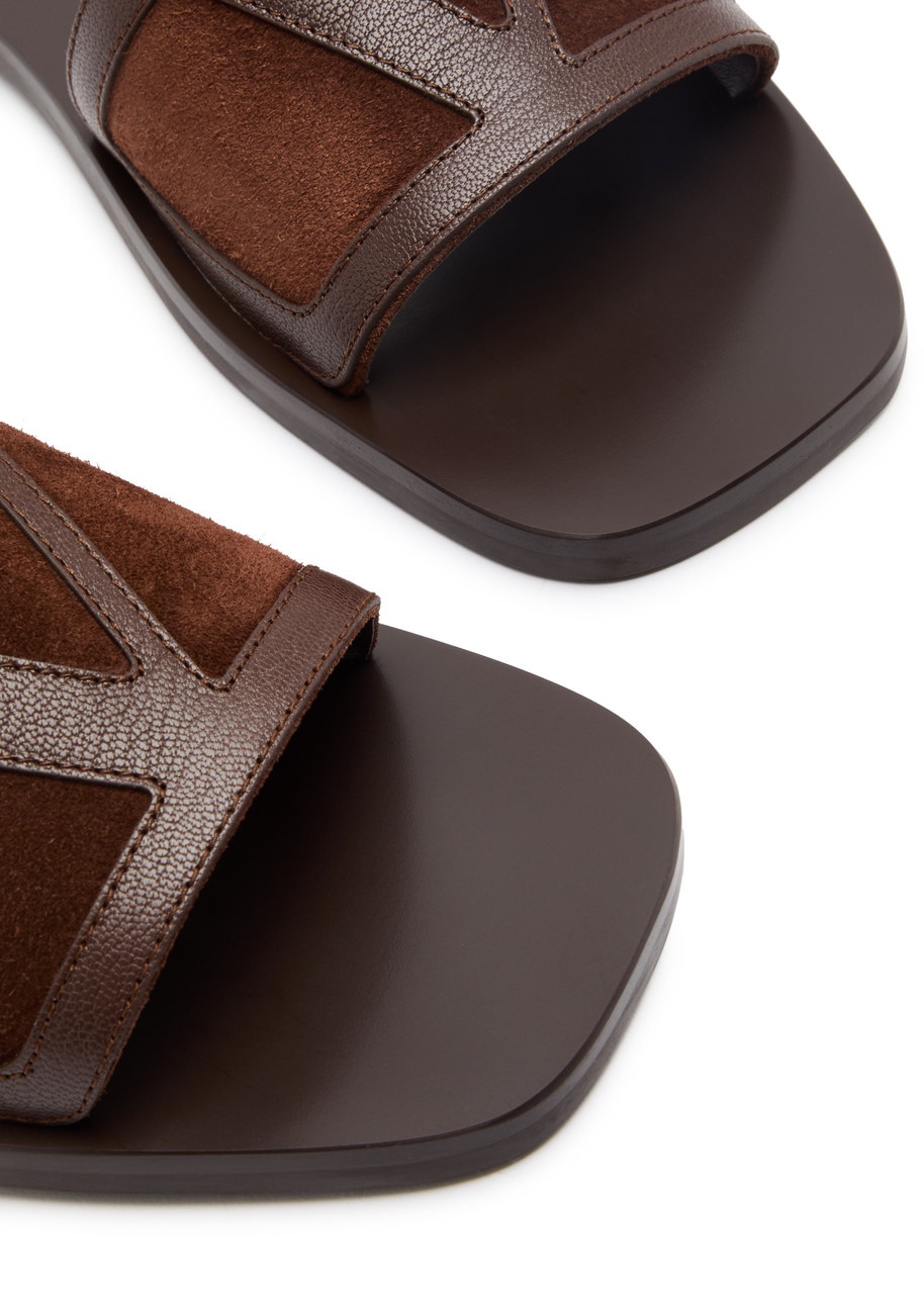 Valentino Garavani Viva Vlogo Leather Sliders - 3