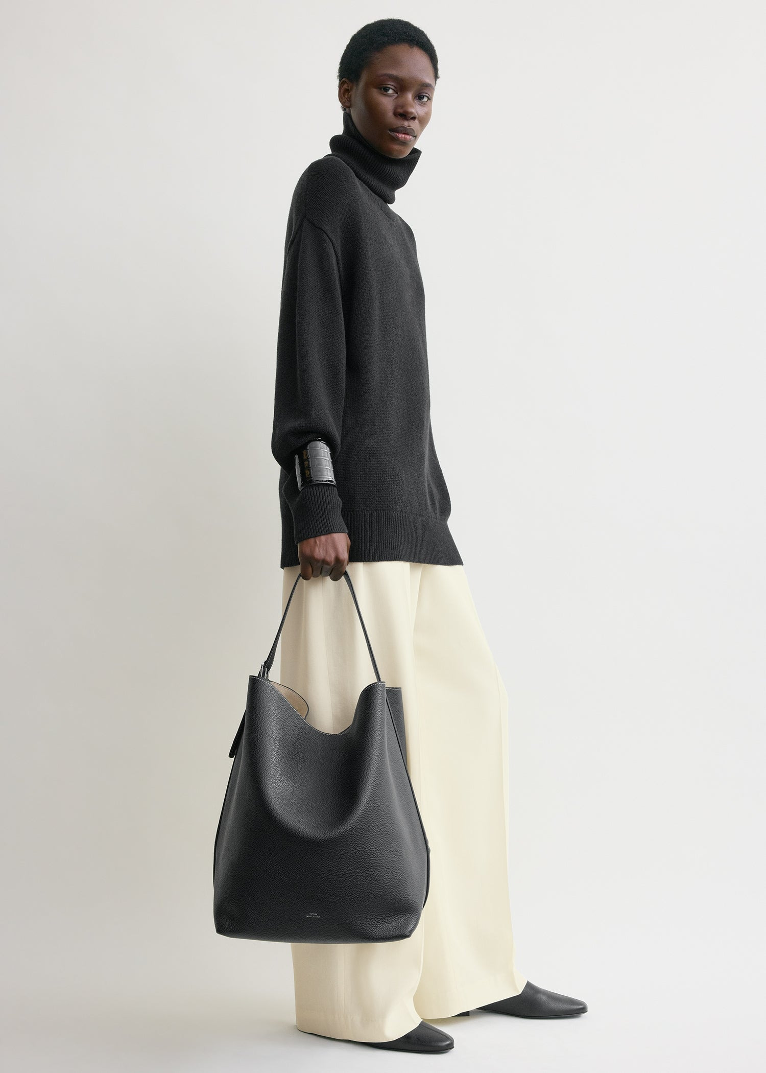 Belted tote black grain - 2