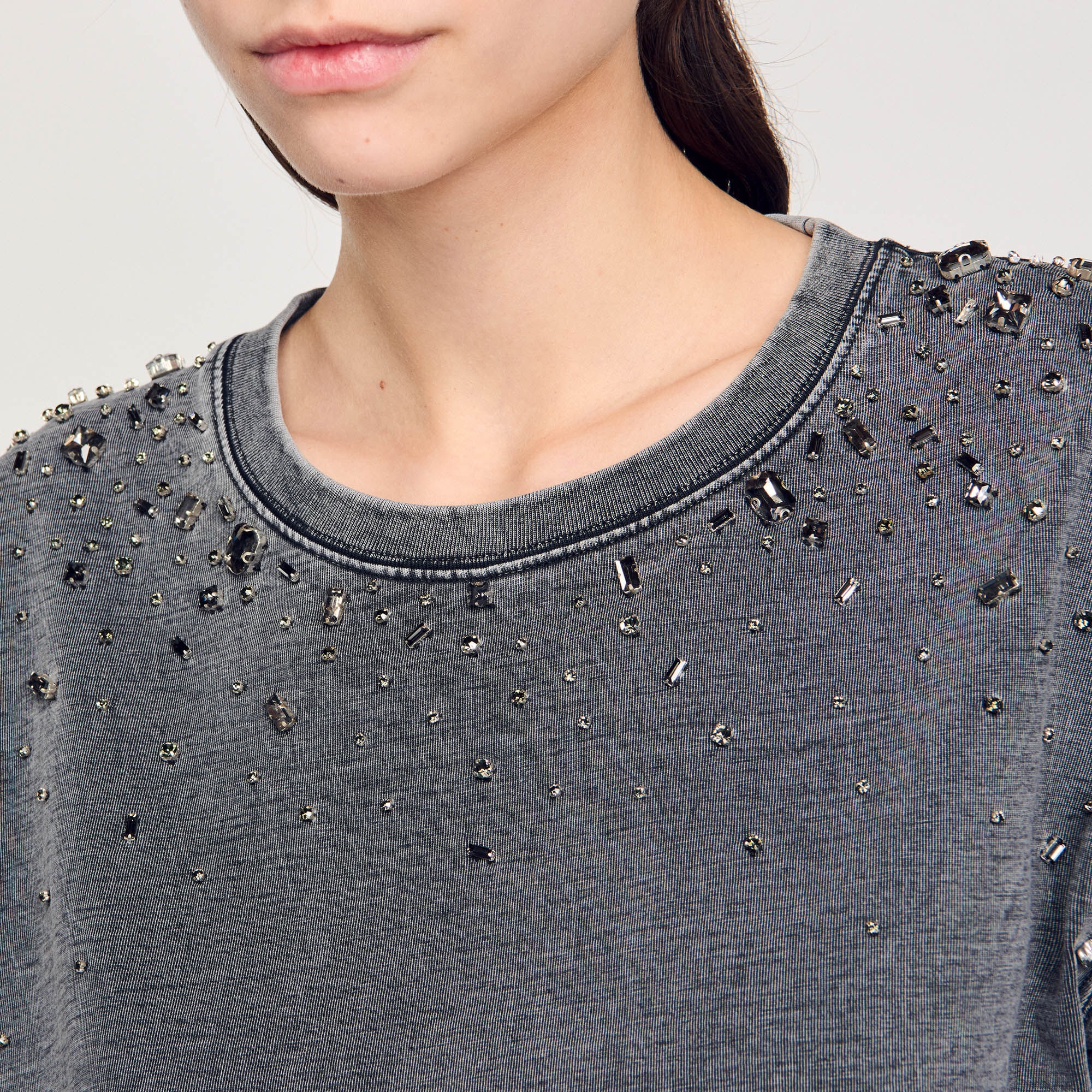 RHINESTONE CROPPED T-SHIRT - 4
