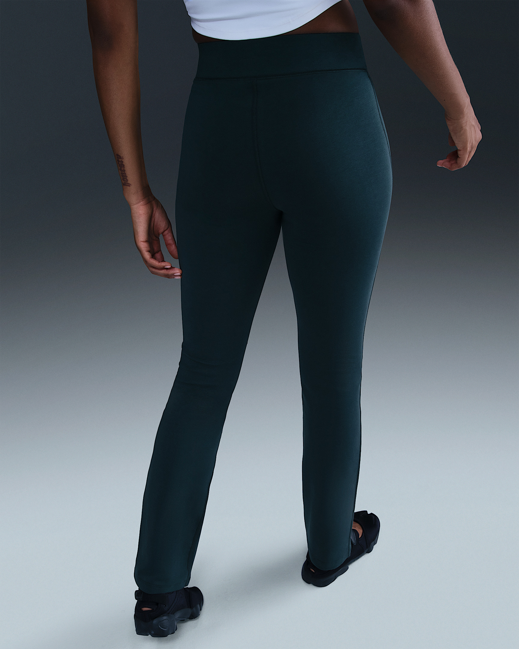 Nike Sportswear Classic Women's High-Waisted Bootcut Pants - 3