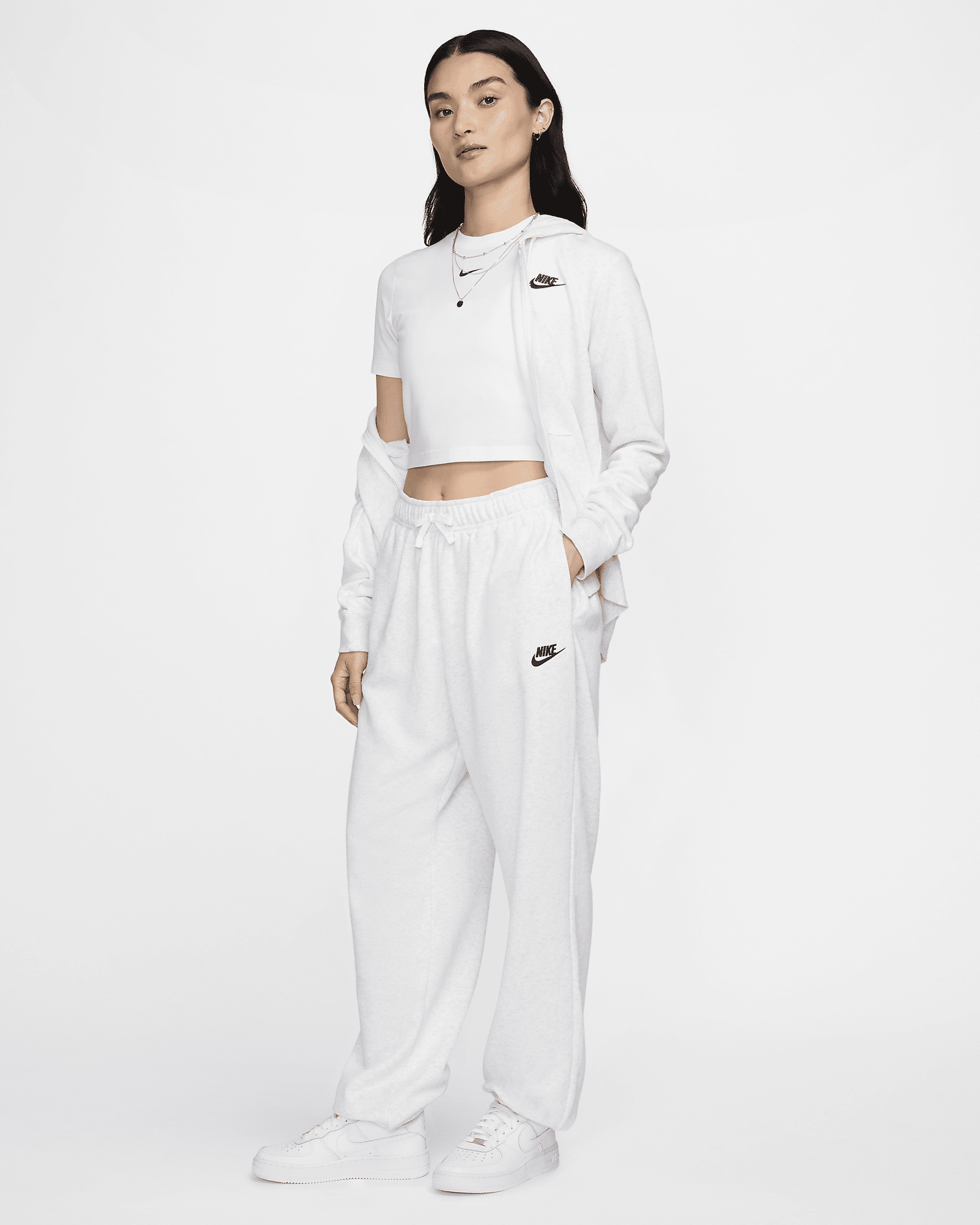 Nike Sportswear Club Fleece Women's Mid-Rise Oversized Sweatpants - 6