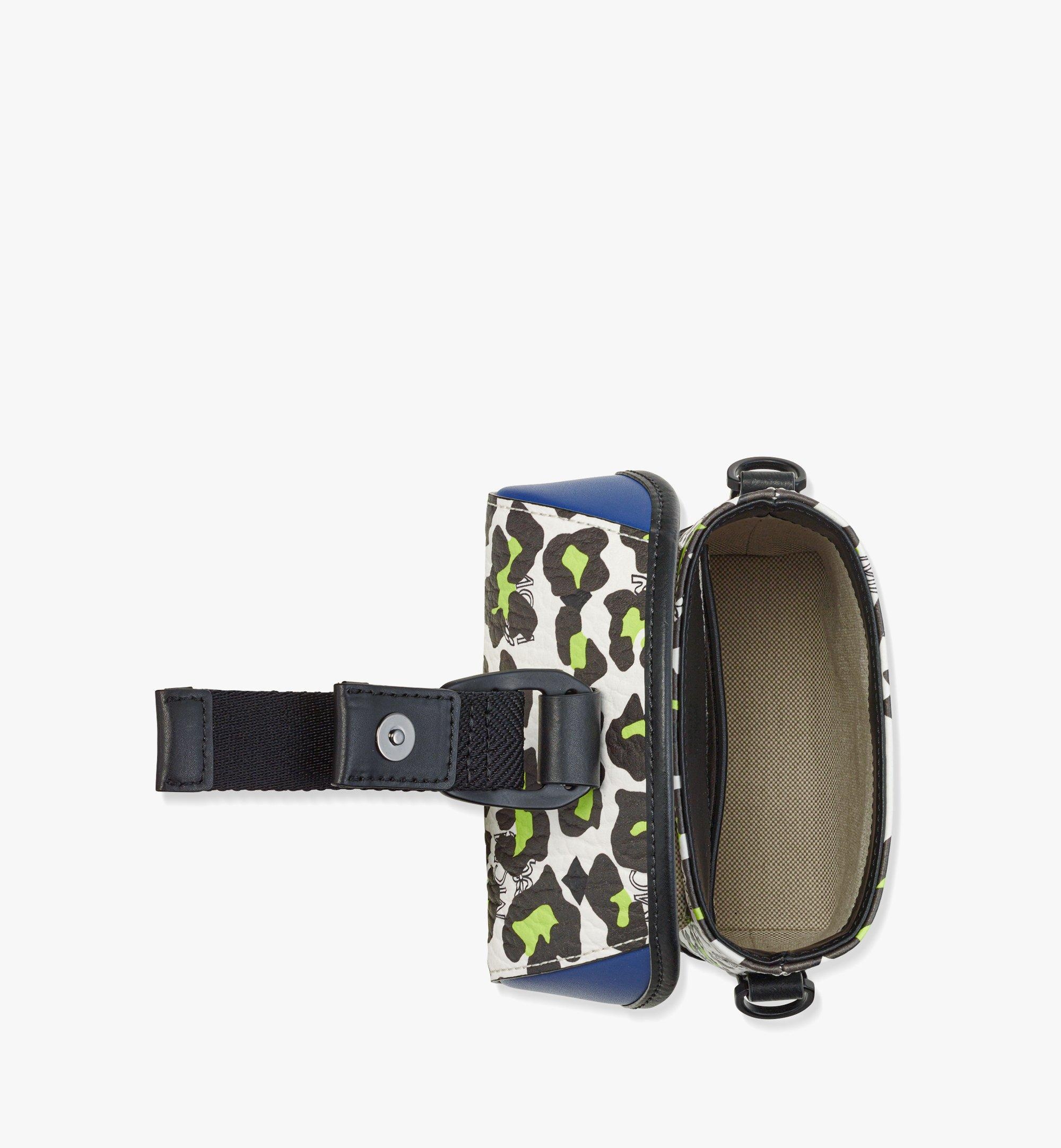 Aren N/S Crossbody in Leopard Visetos - 4