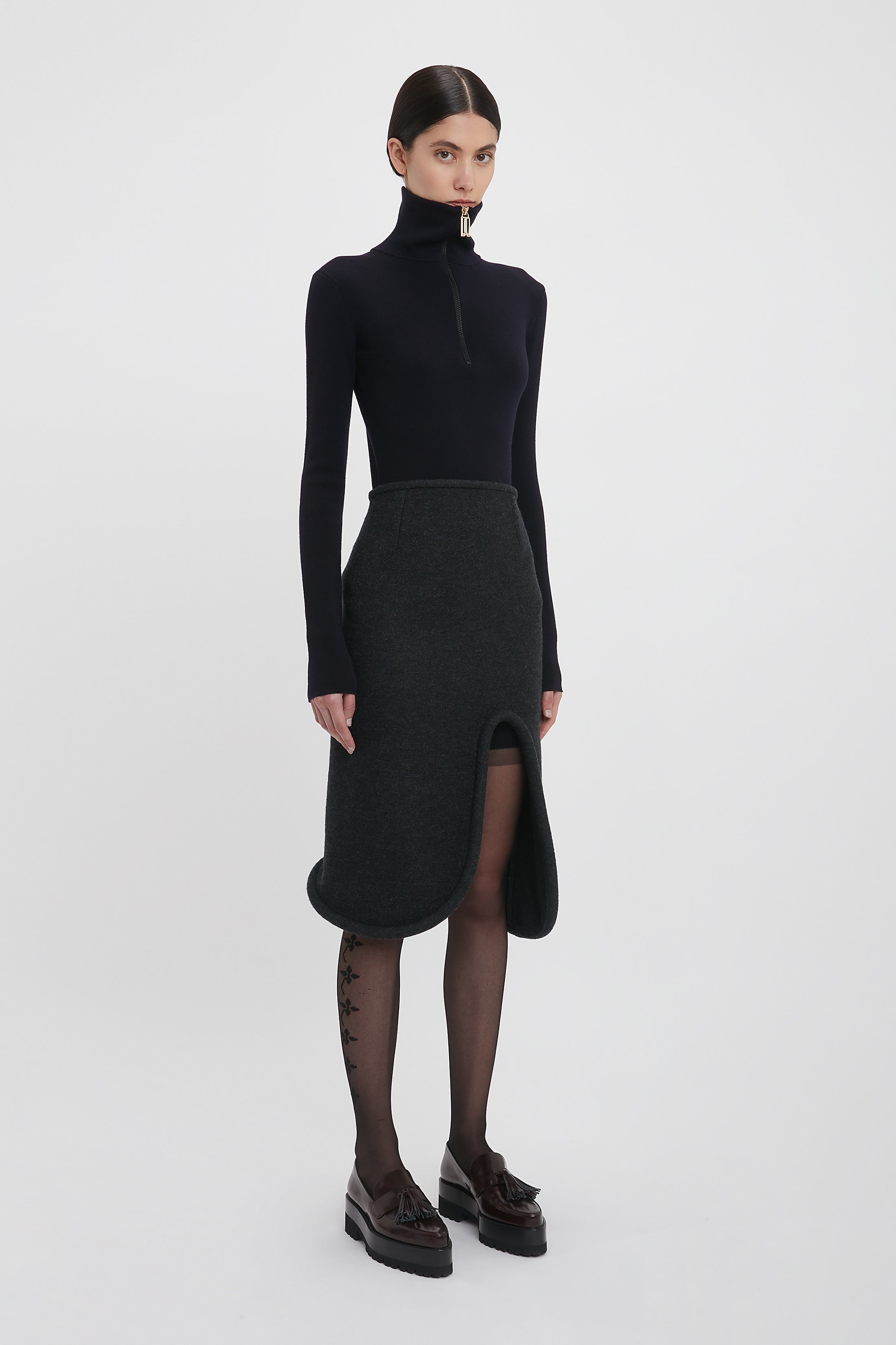Padded Tube Detail Skirt In Charcoal - 3