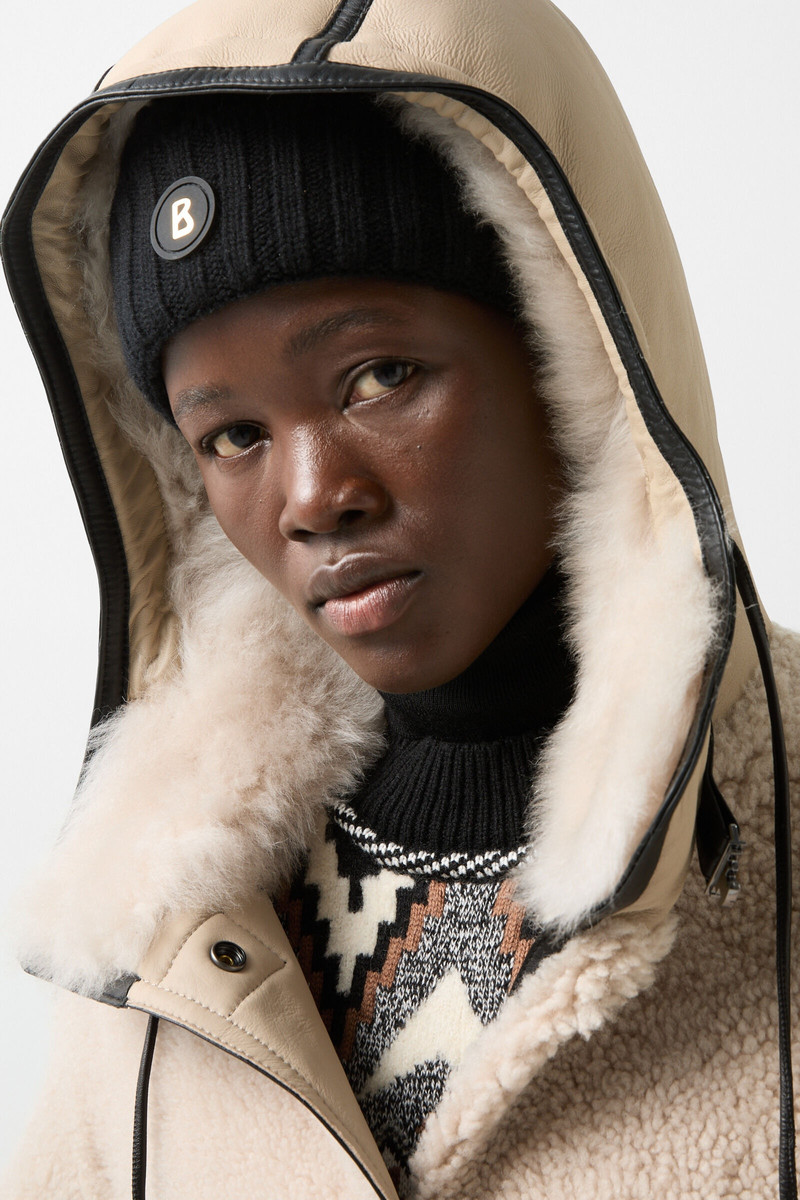 Polina Lambskin coat in Beige 7