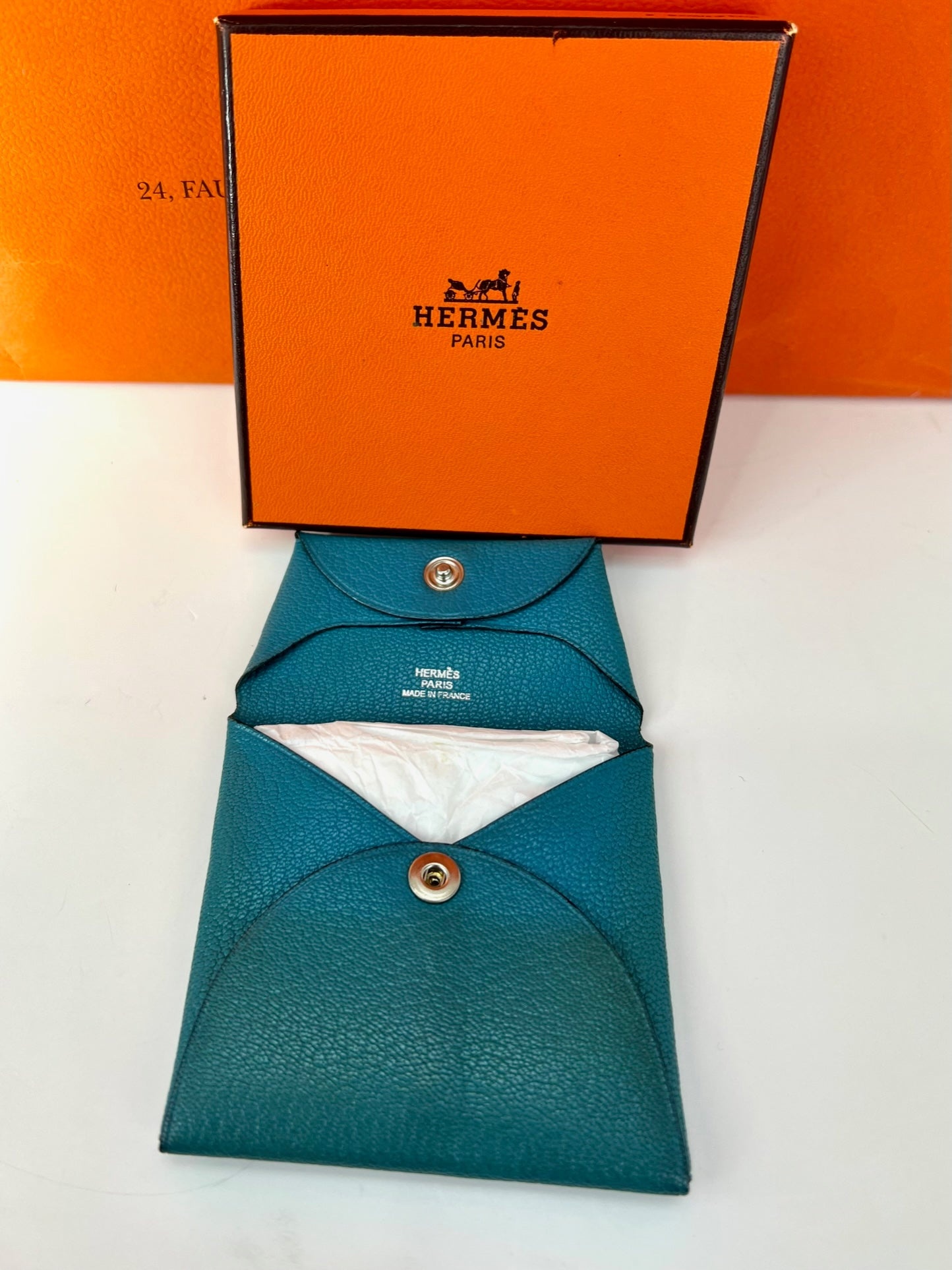 Hermès Chevre Mysore Bastia Verso Teal Blue Coin Purse W/Added Chain Preowned - 12