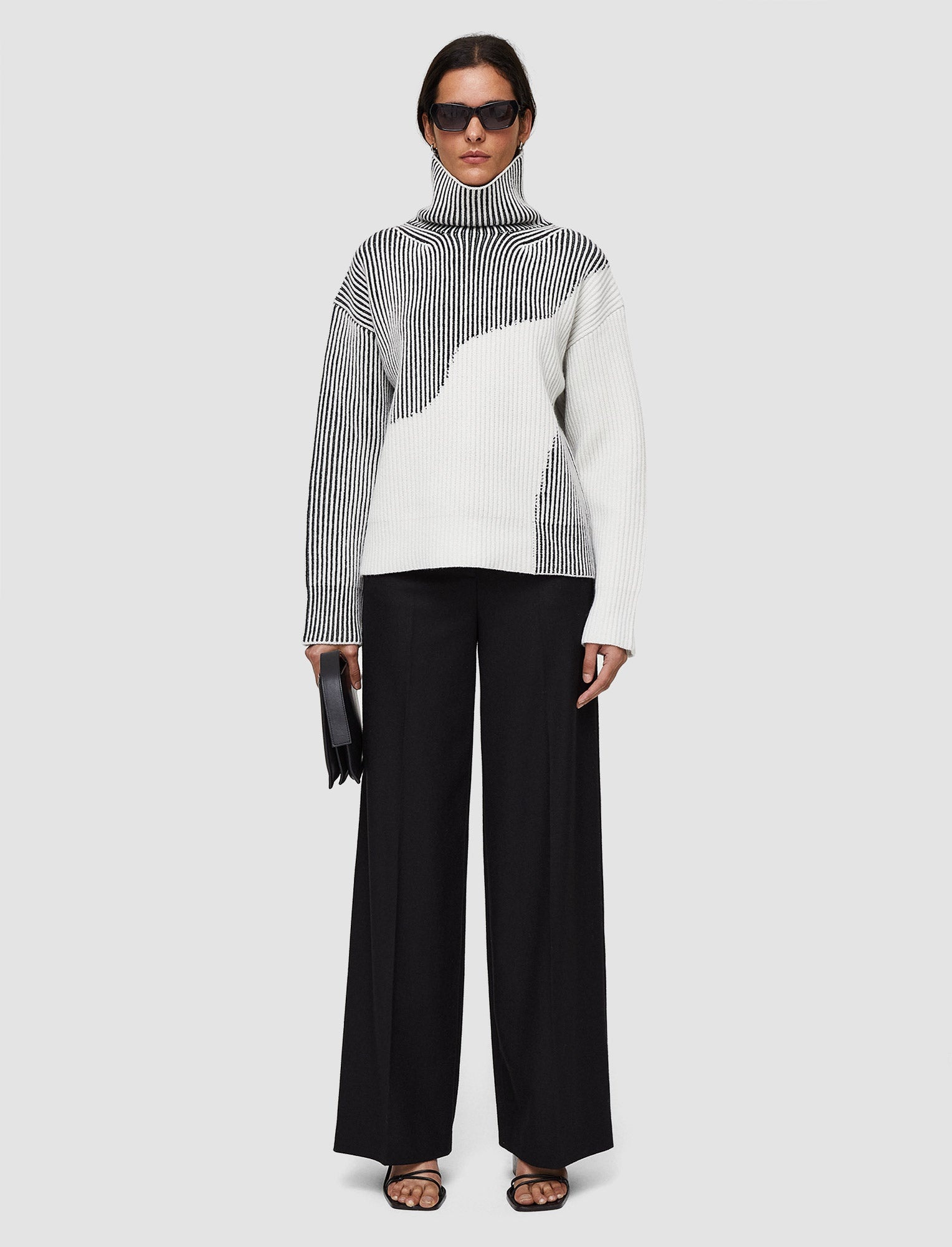 Cardigan Stitch Animation High Neck Jumper - 2