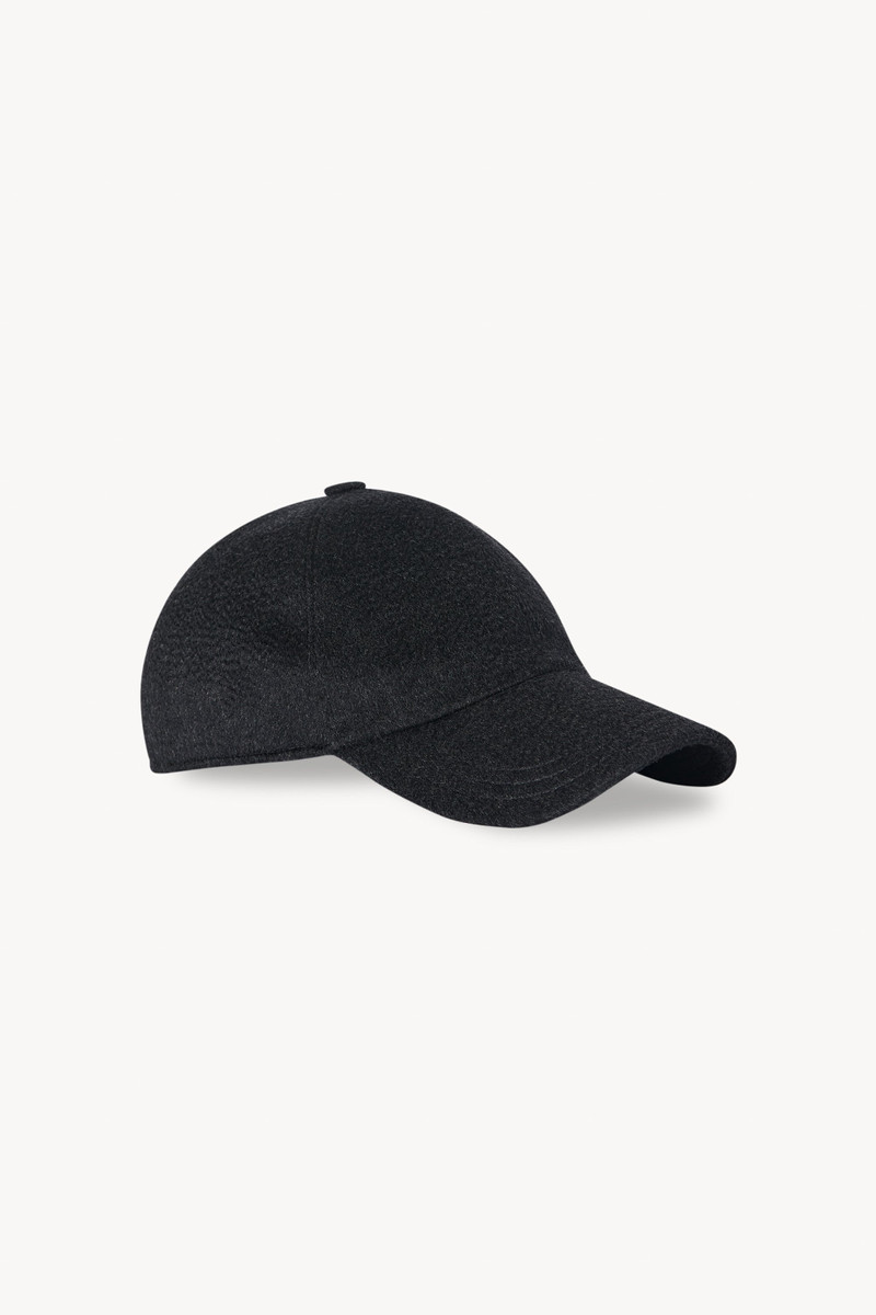 Caspian Hat in Cashmere 1