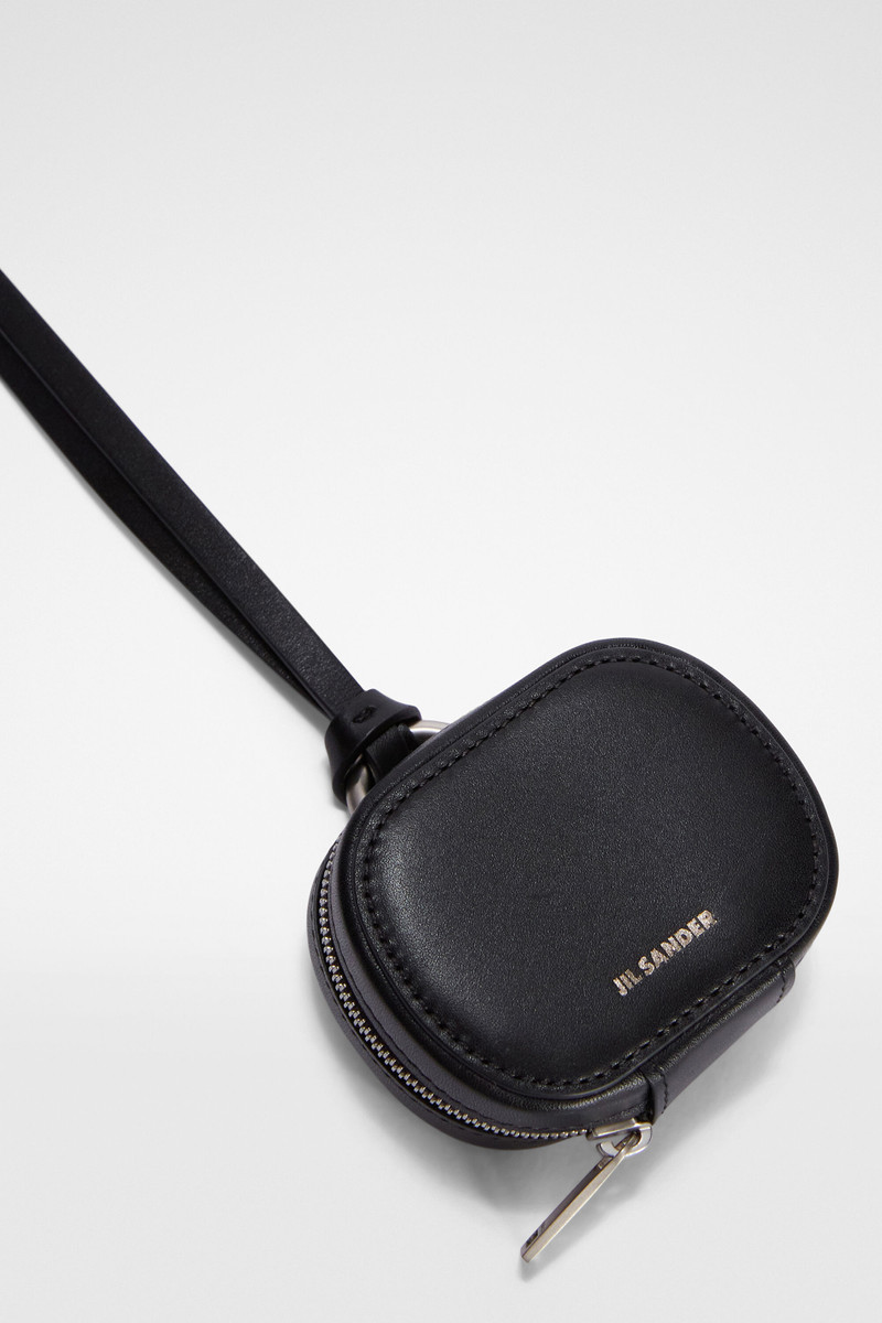 Jil Sander Air Pods Case outlook