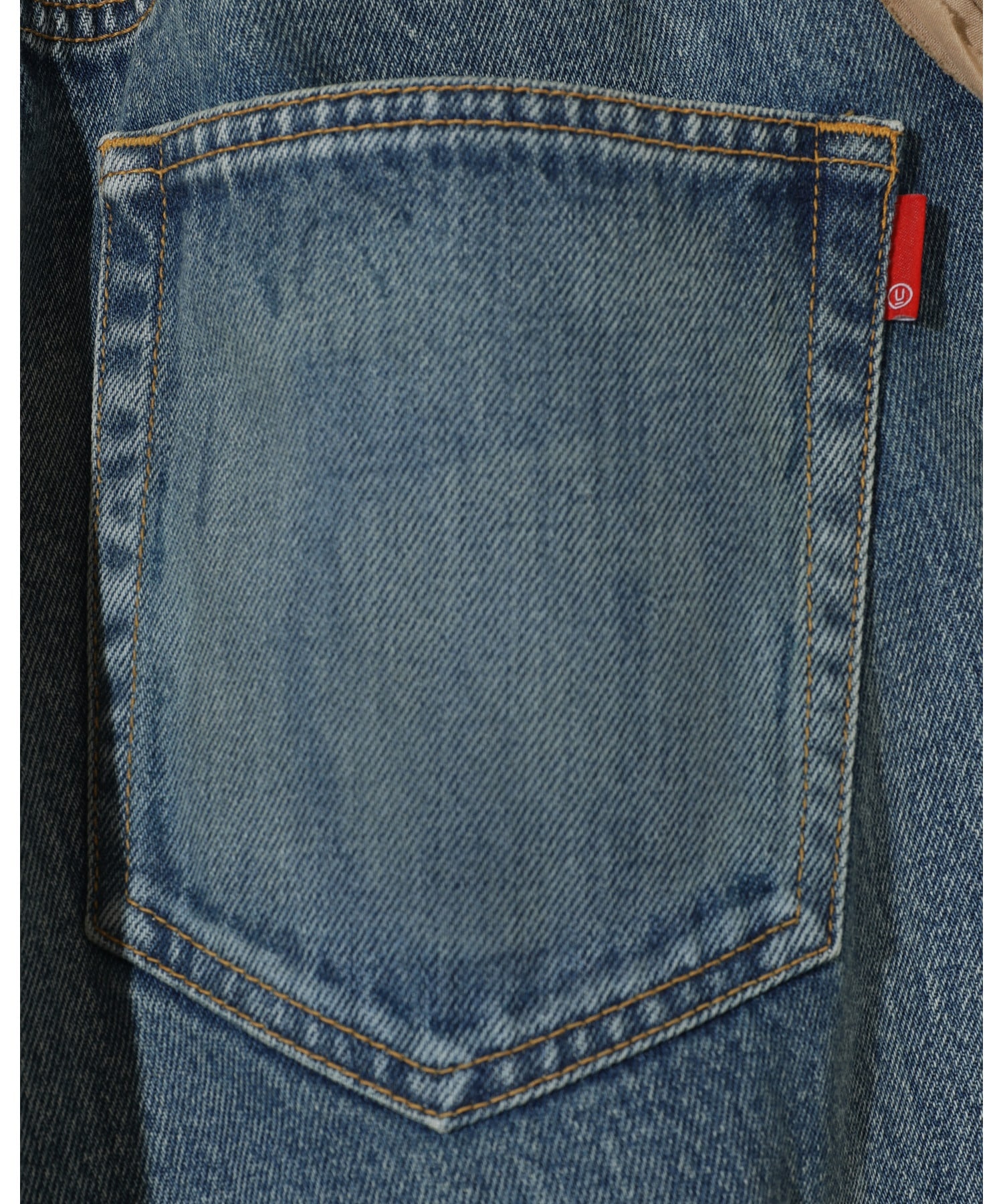 UC2D8503 - 7