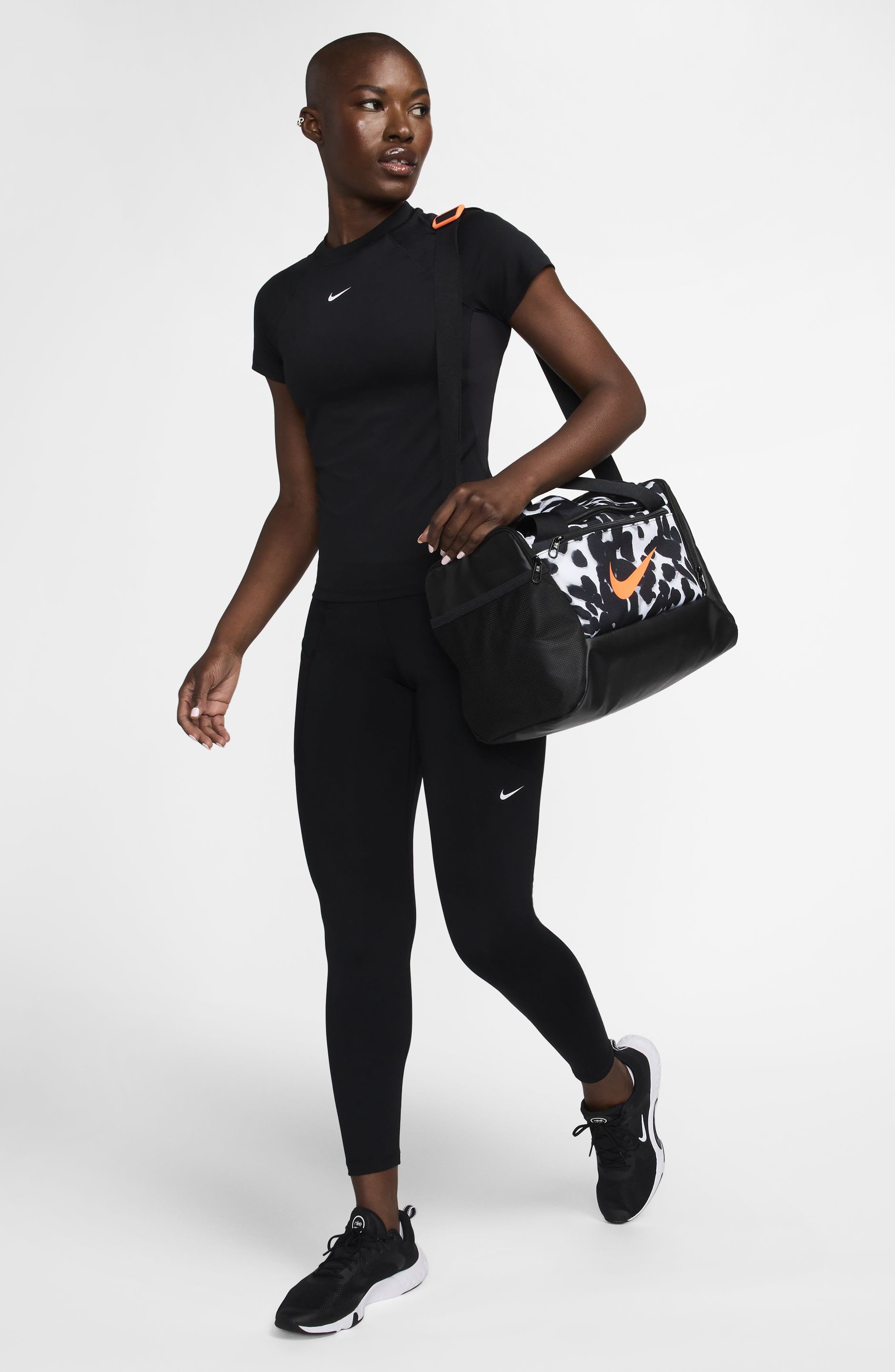 Nike Pro Dri-FIT Short Sleeve Top in Black/white at Nordstrom - 5