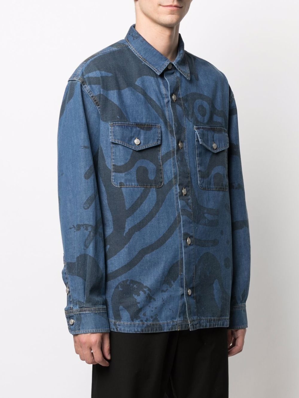 graphic-print denim shirt - 3