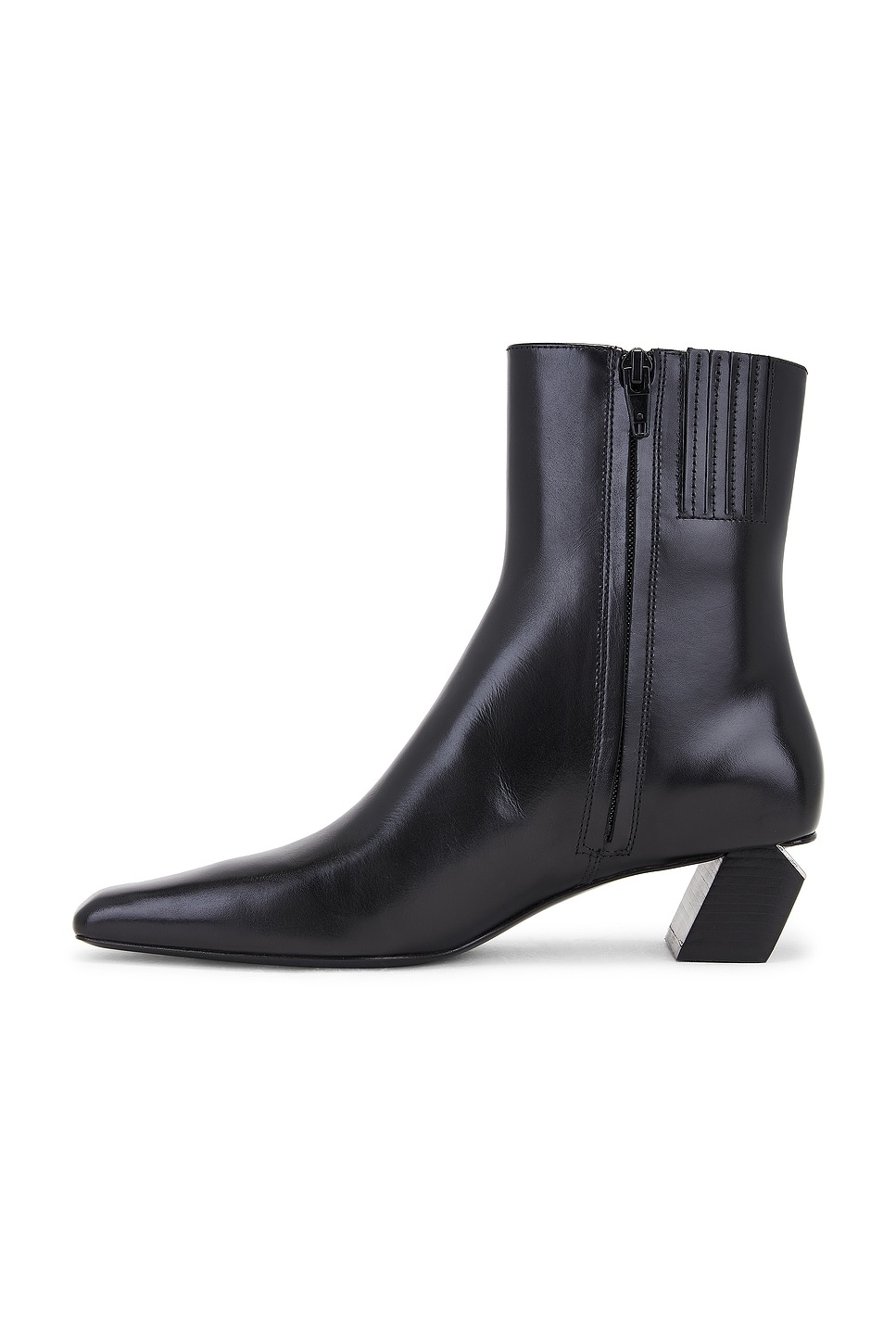 Toni Boot - 5