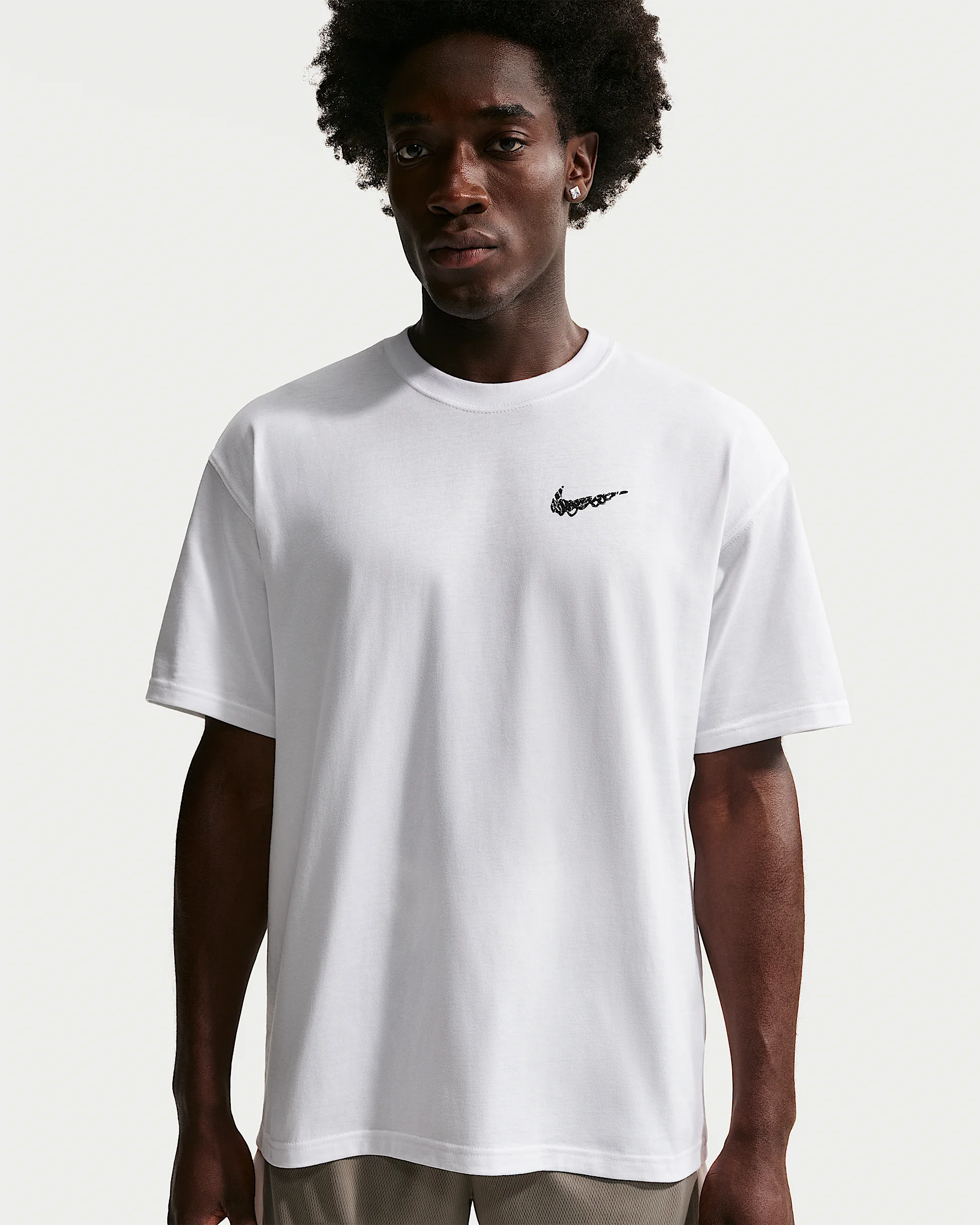 Nike Men's Basketball T-Shirt - 1