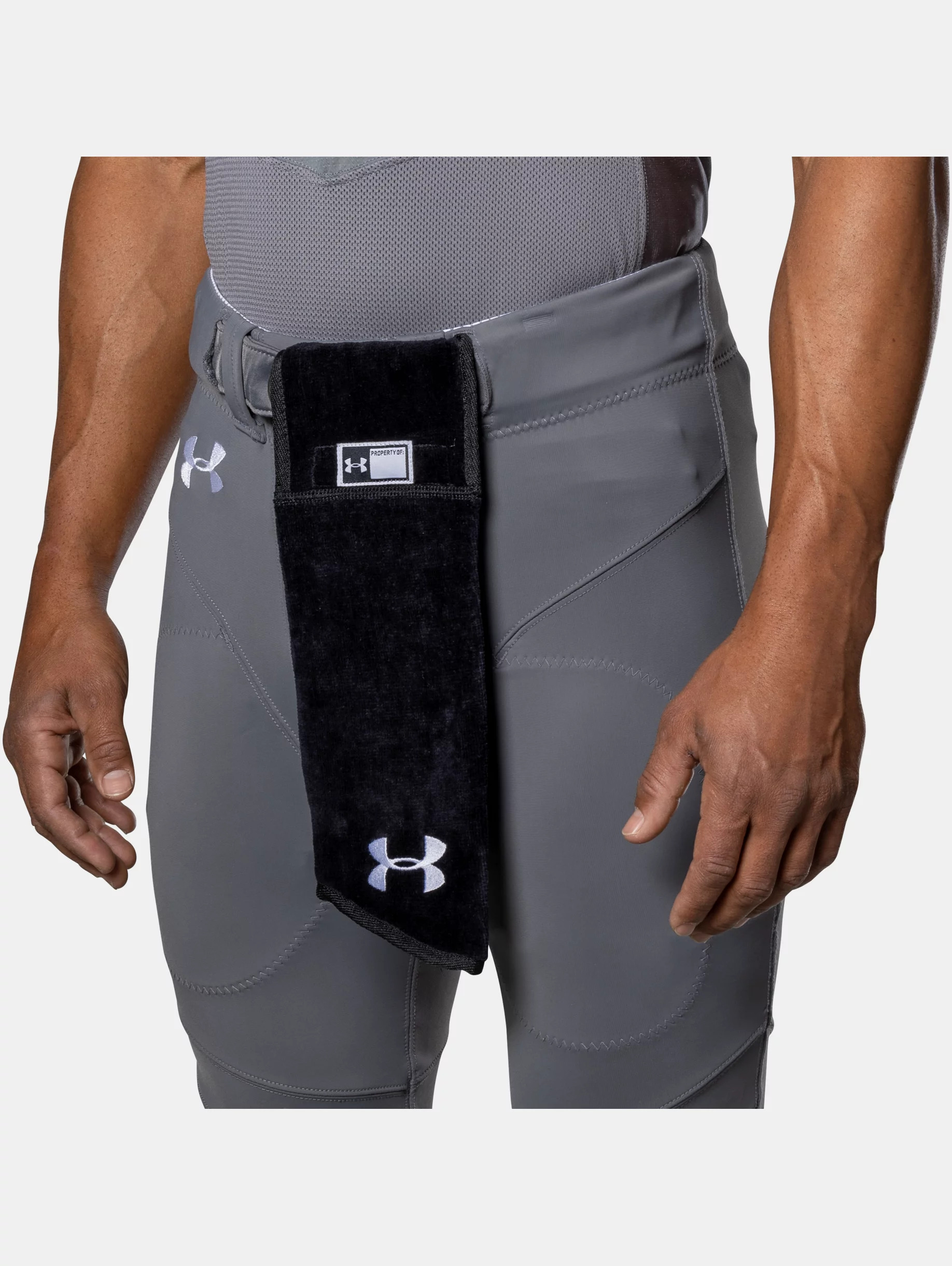 UA Skill Football Towel - 3