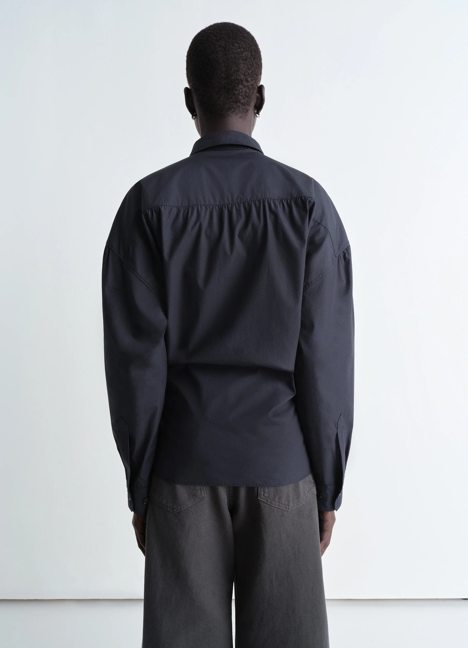 STRAIGHT COLLAR TWISTED SHIRT - 4