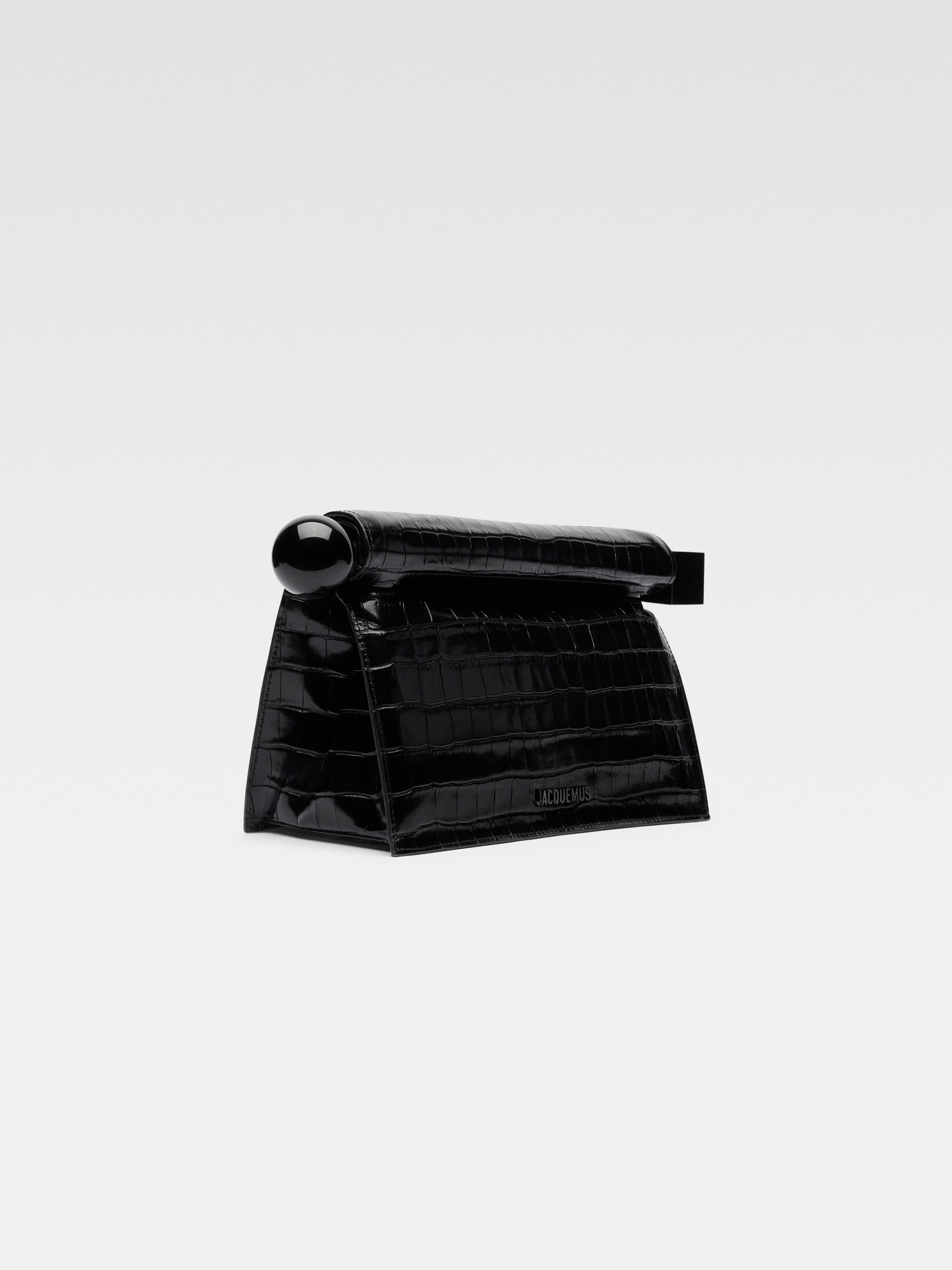 The Rond Carré clutch - 3