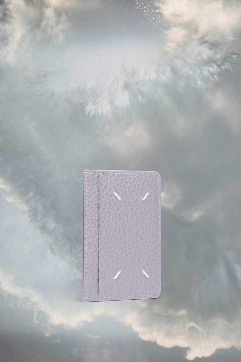 Four stitches cardholder 3