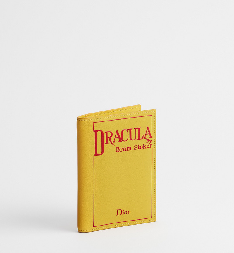 Dior Passport Cover outlook