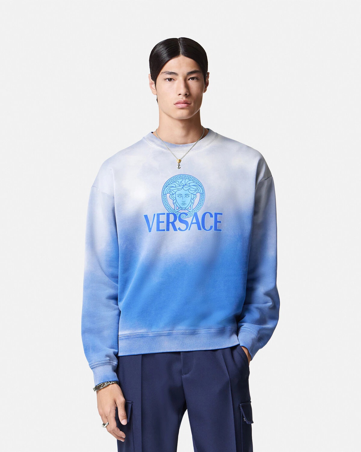 Medusa Logo Gradient Sweatshirt - 4