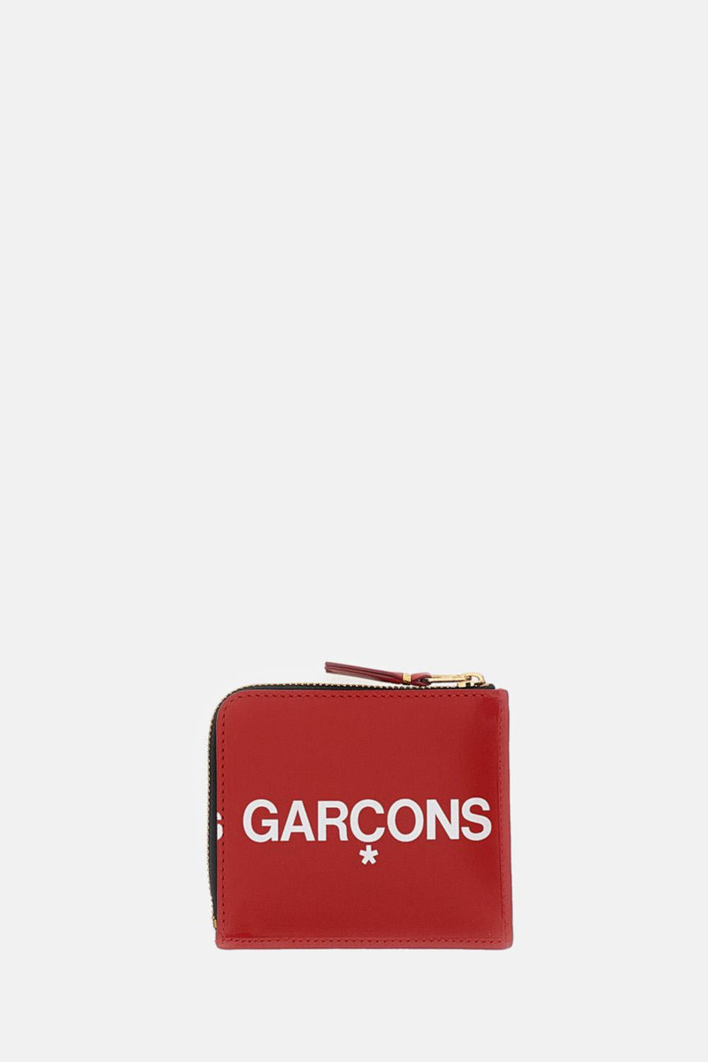 Comme des Garçons PLAY WALLET outlook
