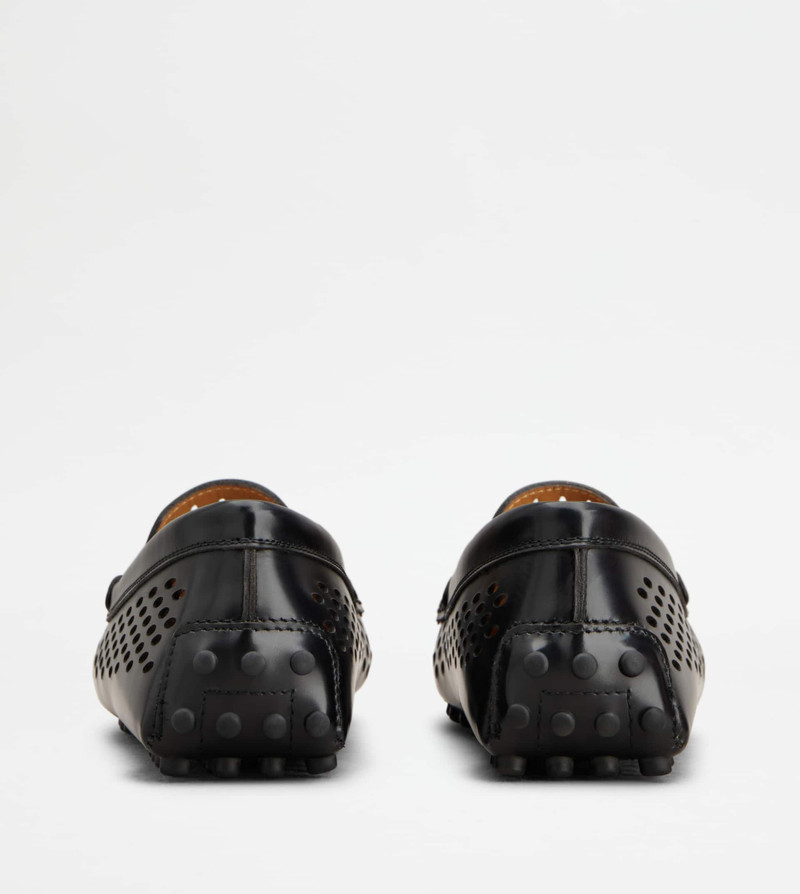 Tod's GOMMINO DRIVING SHOES IN LEATHER - BLACK outlook