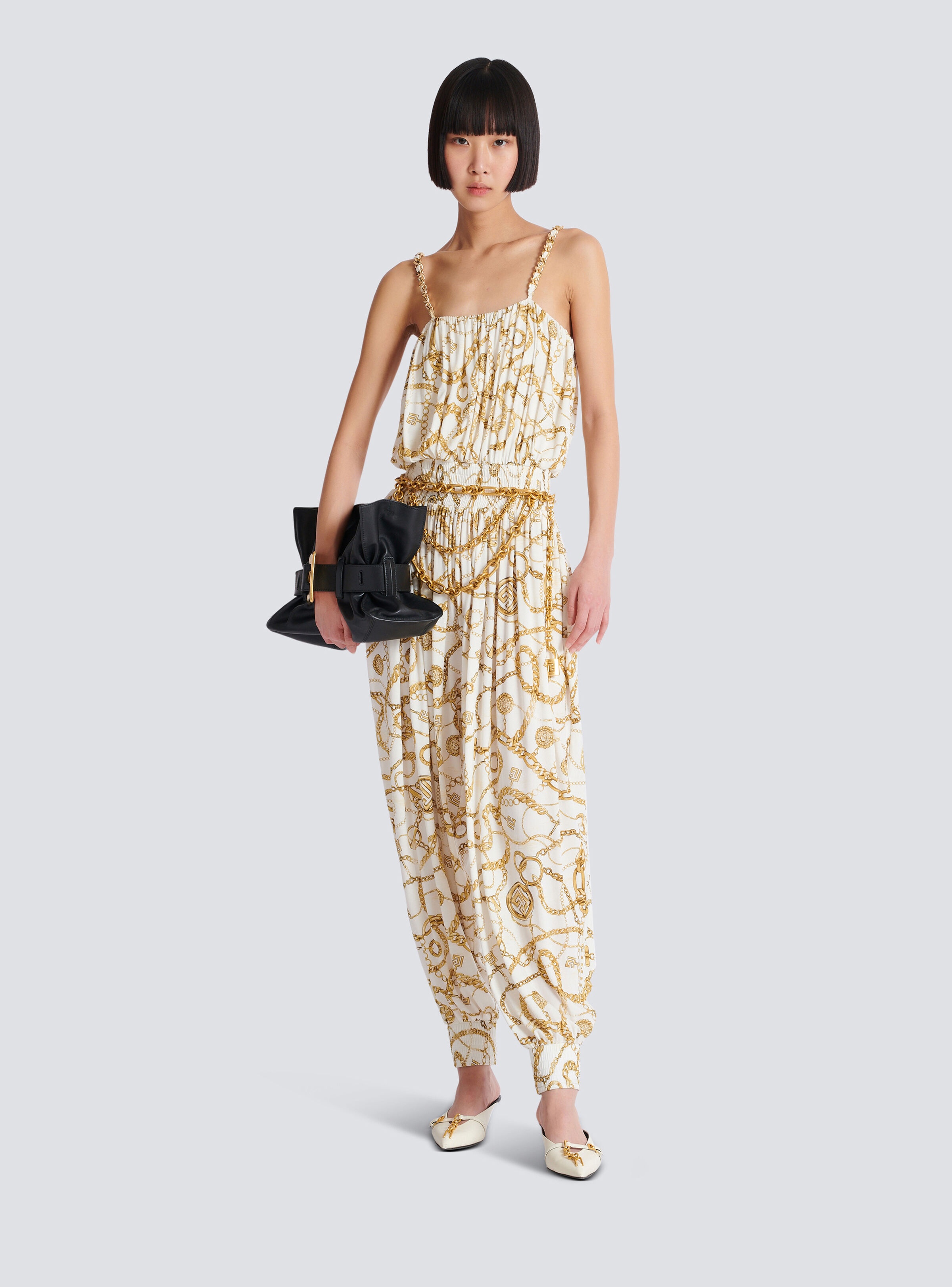 Flowing printed jumpsuit with Balmain Chains pattern - 2