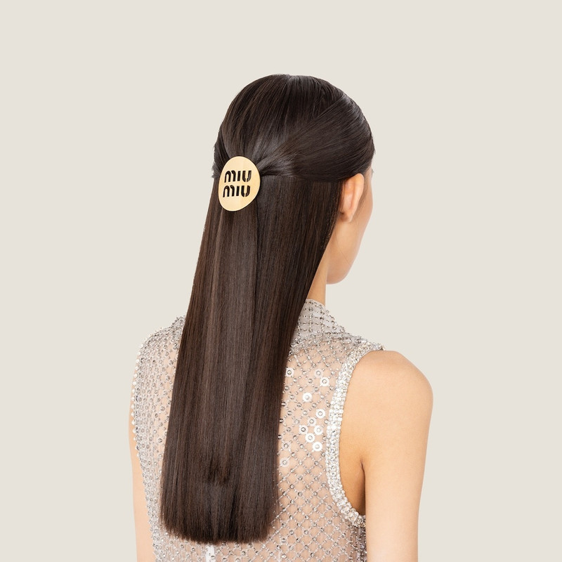 Miu Logo hair clip 1