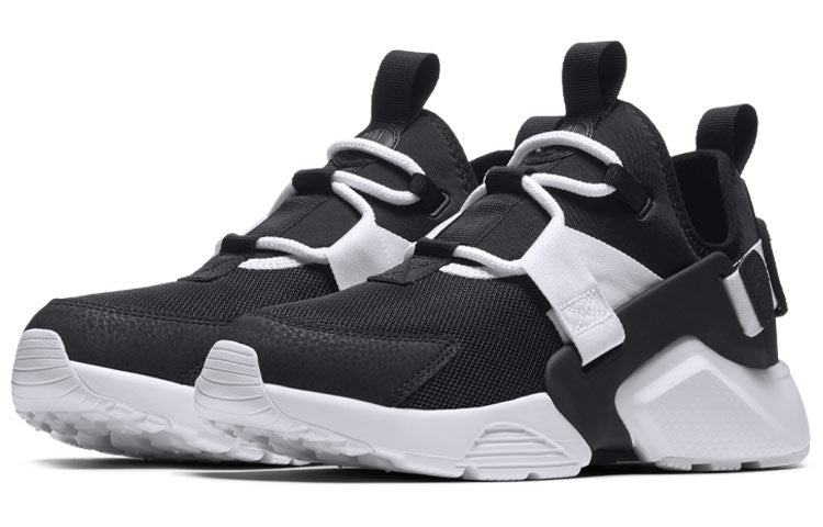 (WMNS) Nike Huarache City Low 'Black White' AH6804-002 - 3