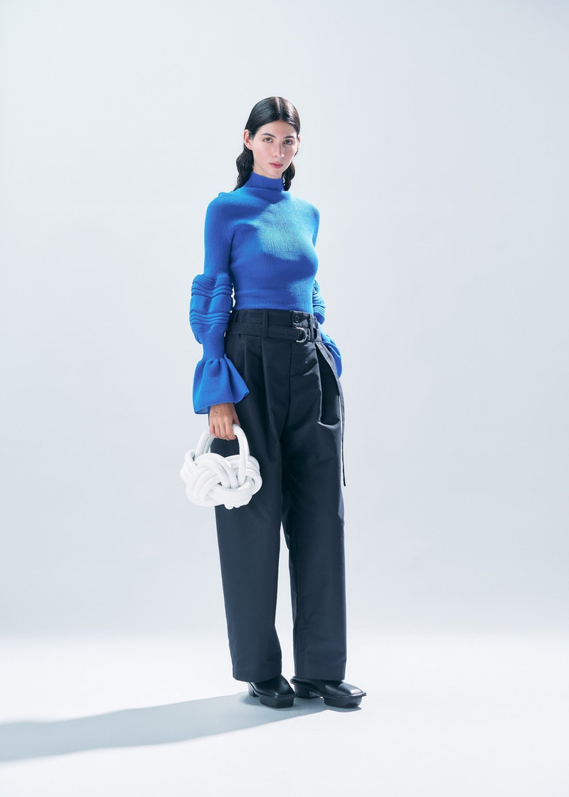 ISSEY MIYAKE TWIST BREAD BAG outlook