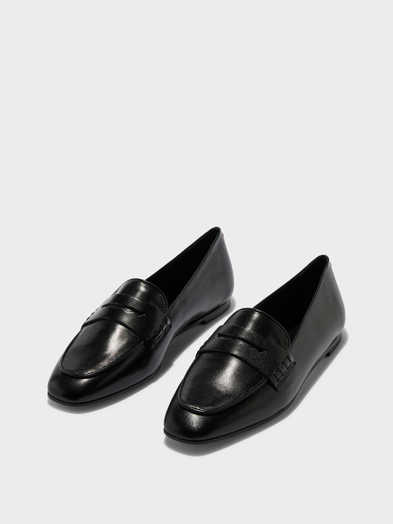 Aeyde Alfie Leather Loafers outlook