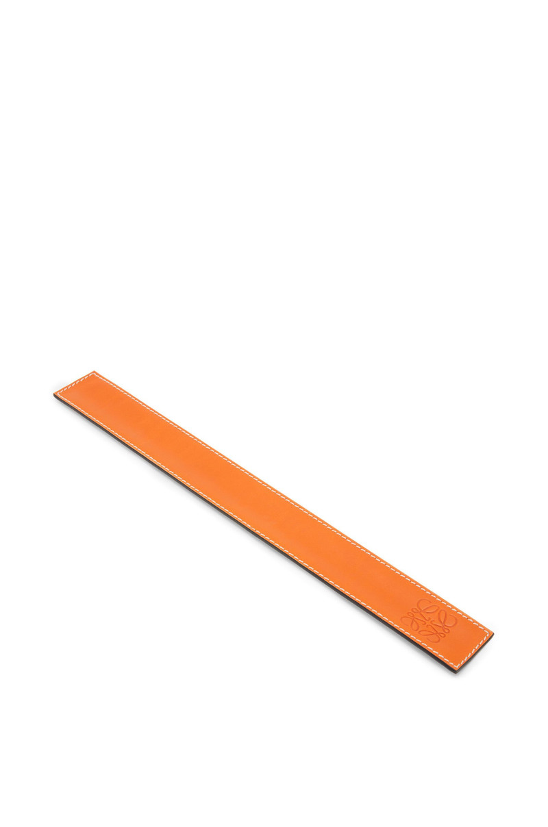 Loewe Small slap bracelet in calfskin outlook