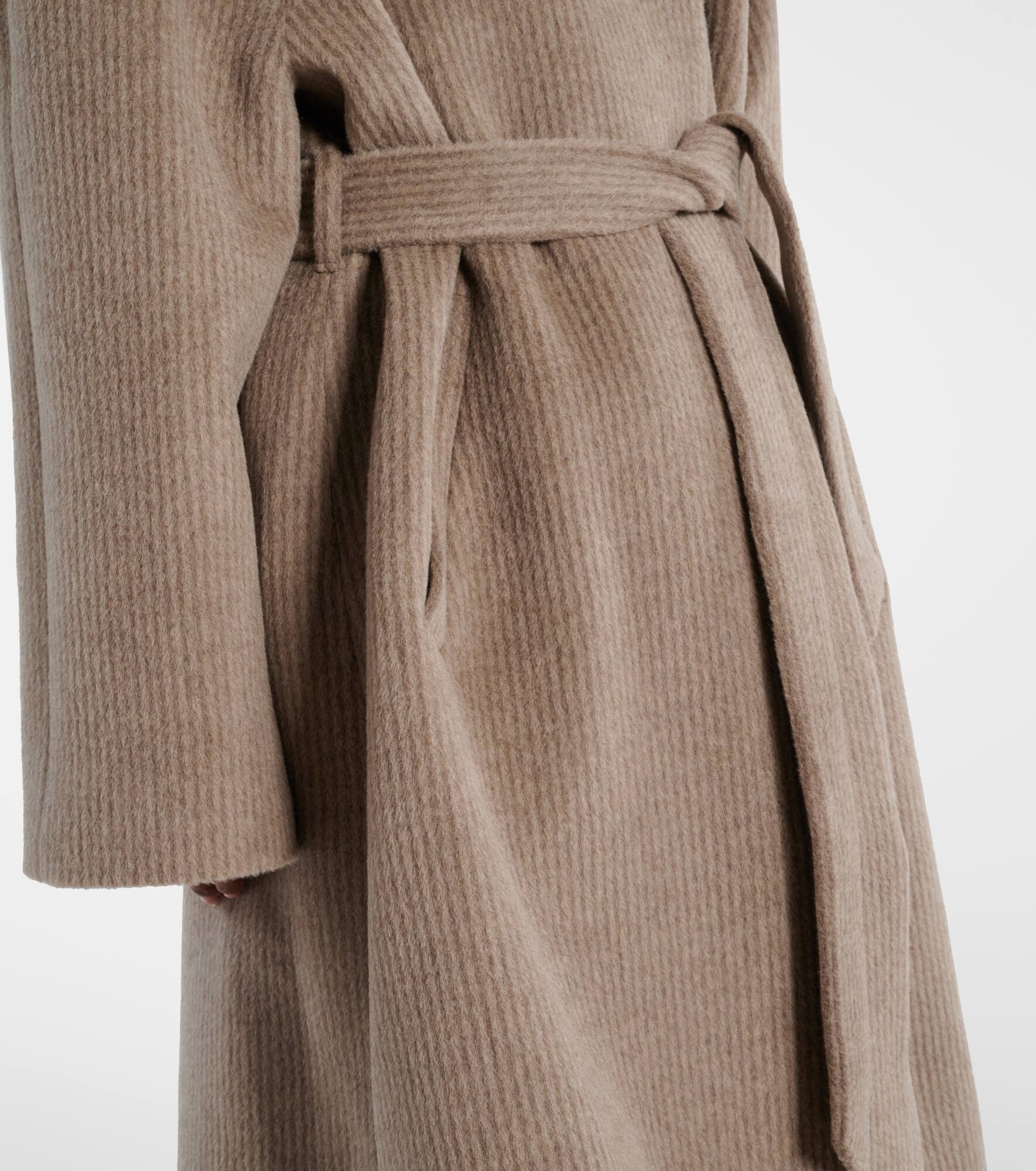 Wool coat - 5