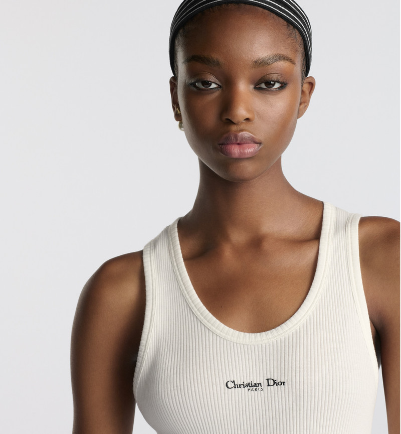 Mid-Length Straight Dress 3