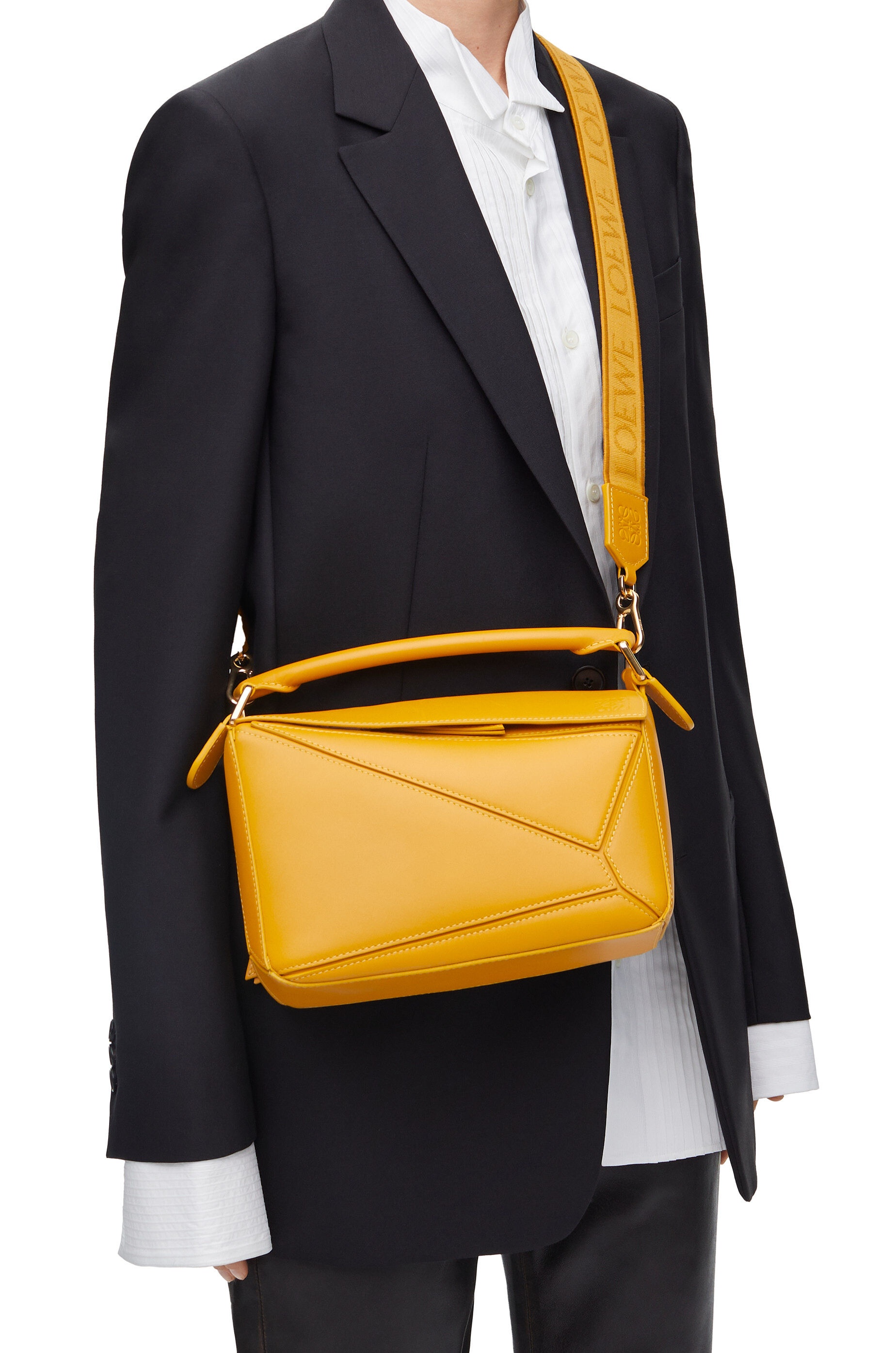 Small Puzzle bag in satin calfskin - 3