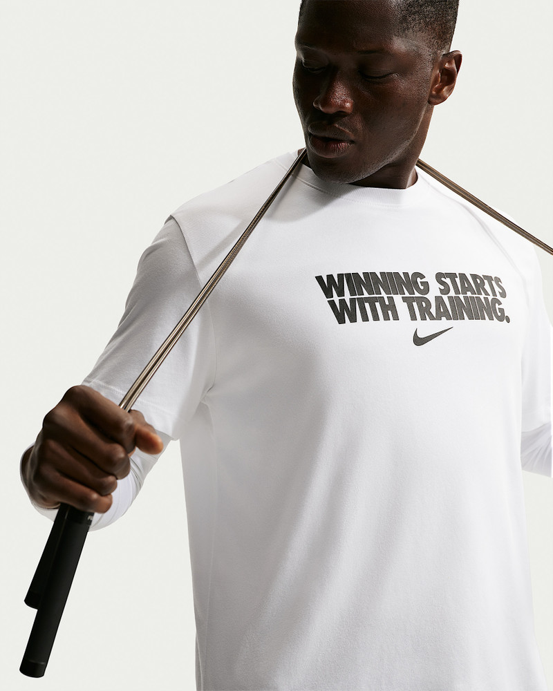 Nike Men's Dri-FIT T-Shirt 8